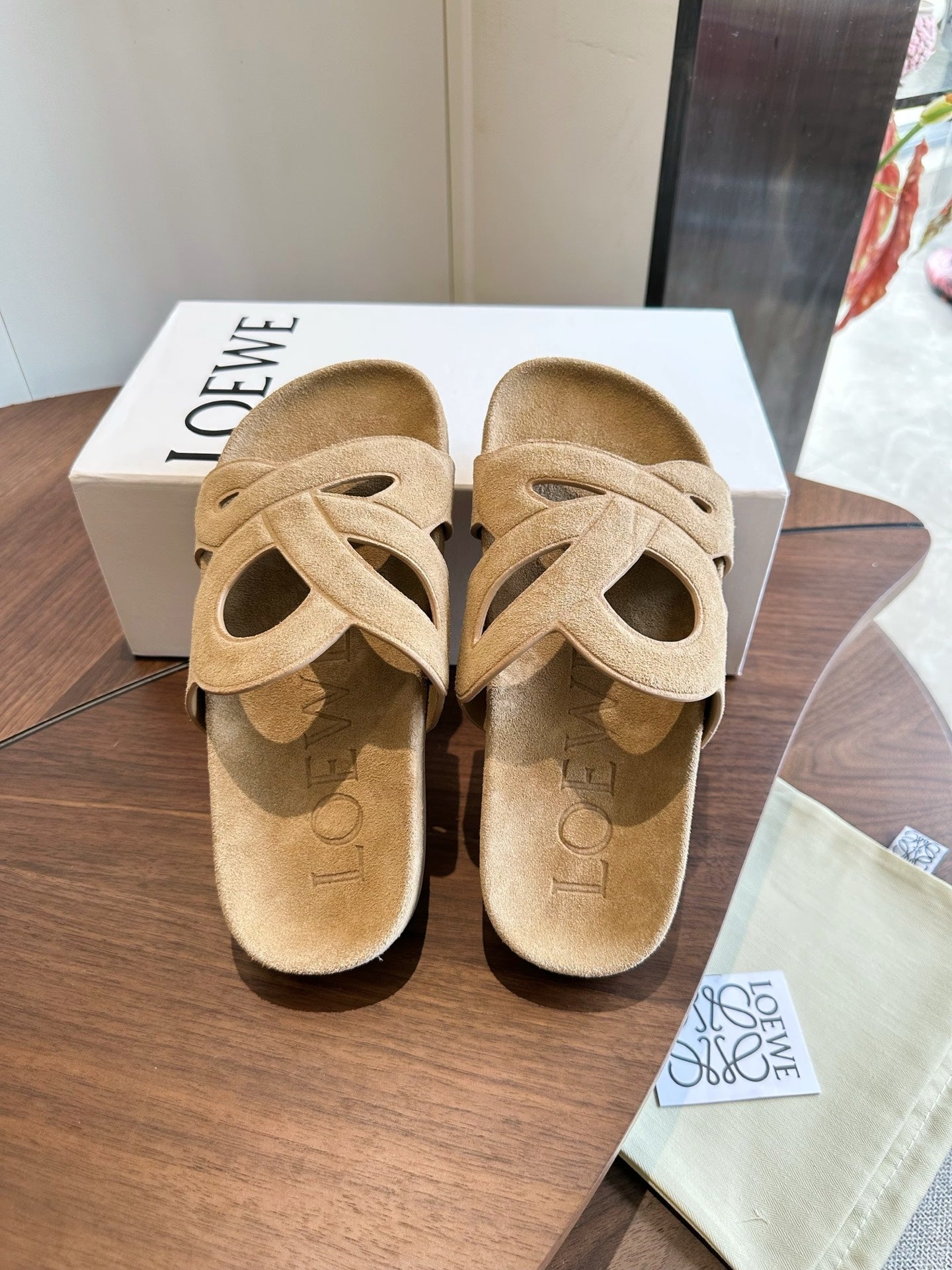 Loewe Ease Slide Khaki Suede 878035