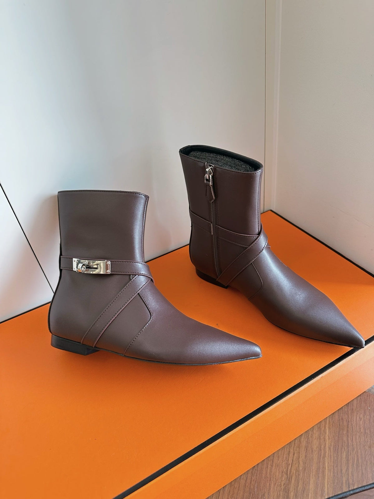 HM 26s Nice Ankle Boots 1.5cm Brown Leather 150730