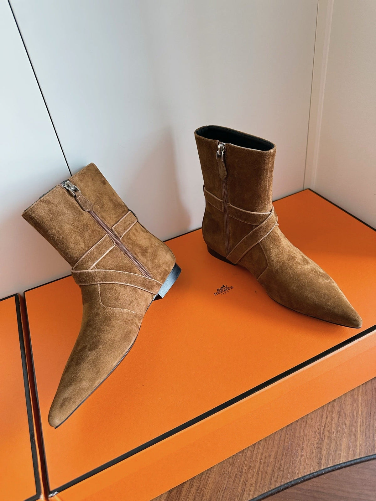 HM 26s Nice Ankle Boots 1.5cm Tan Suede 149080