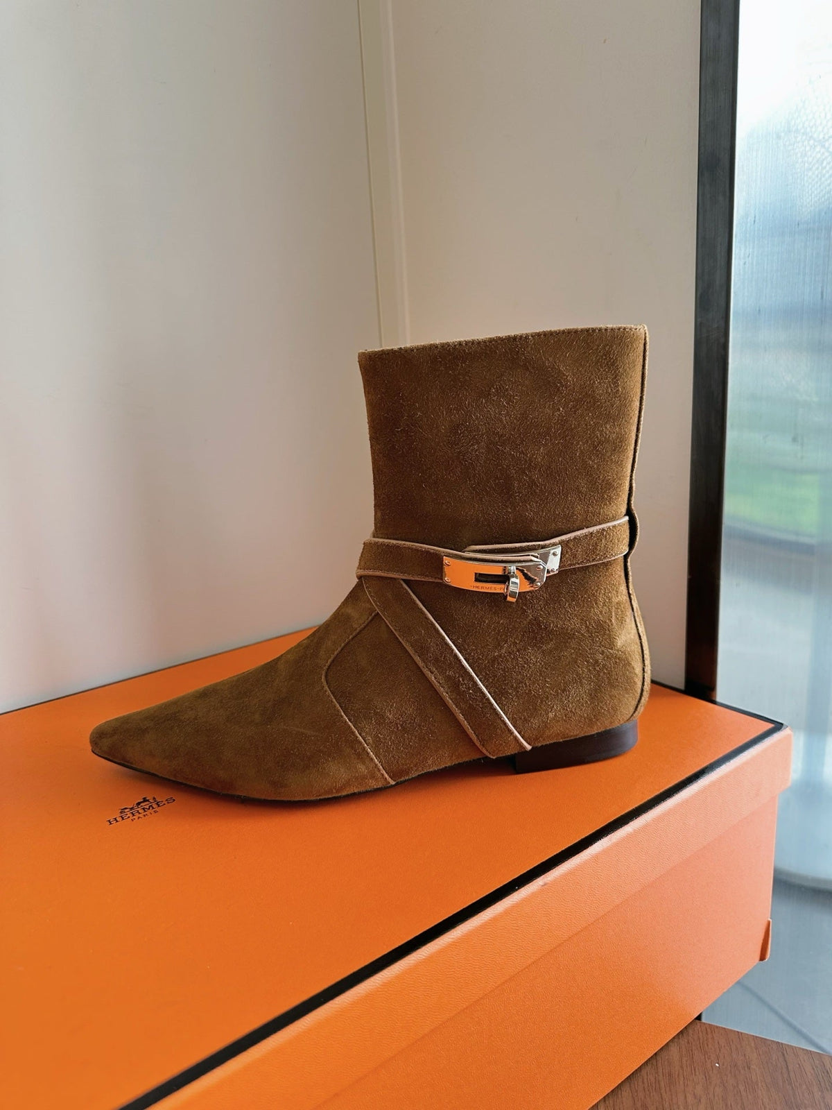 HM 26s Nice Ankle Boots 1.5cm Tan Suede 149080