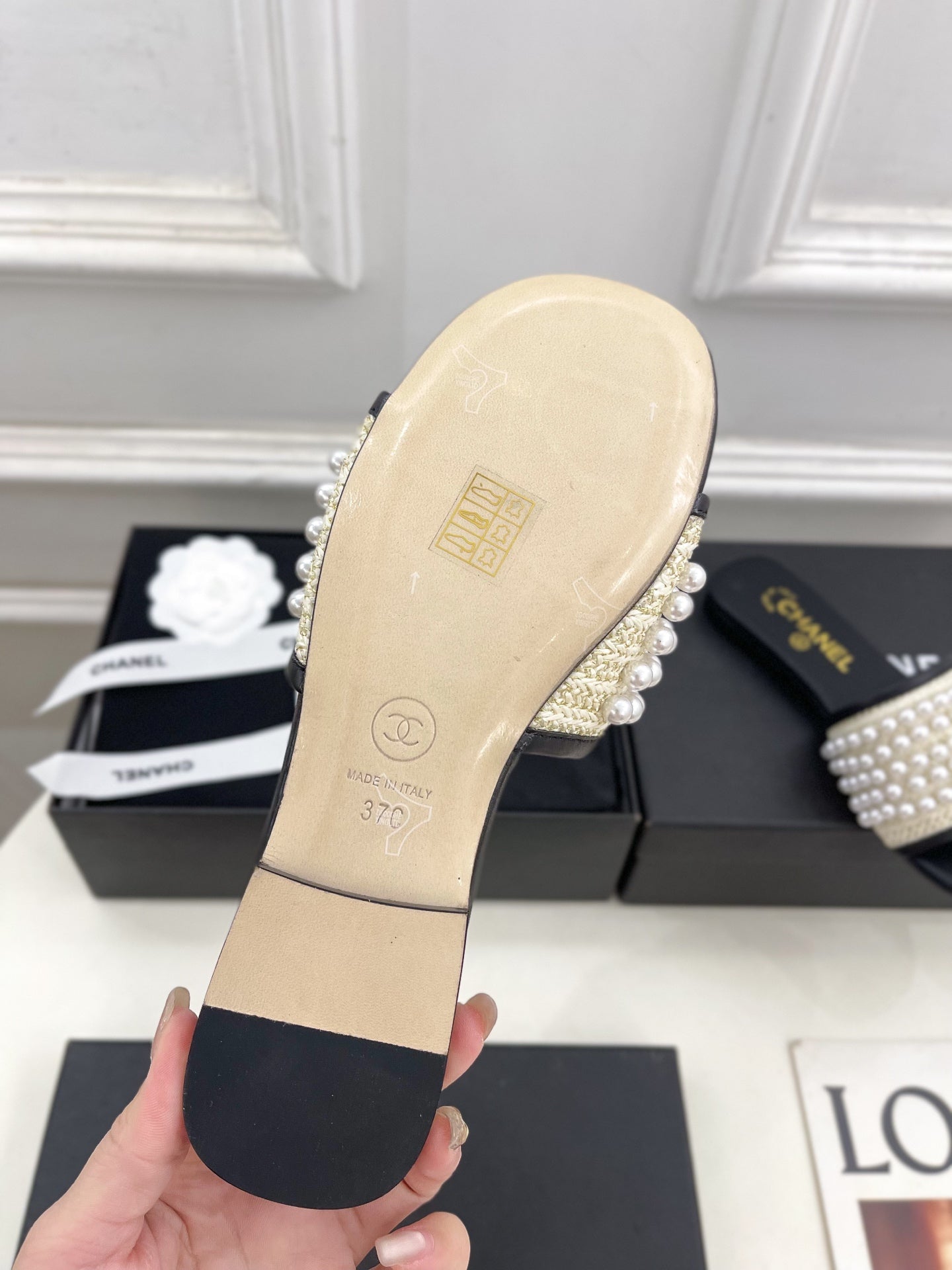 Chanel Flat Sandal In White Mix Black Calfskin