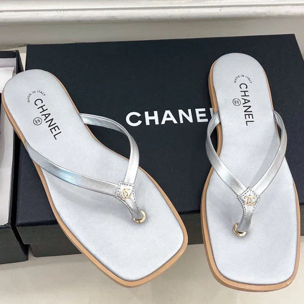 Chanel 2026 Double C Flip-Flops Leather Sheepskin 831459