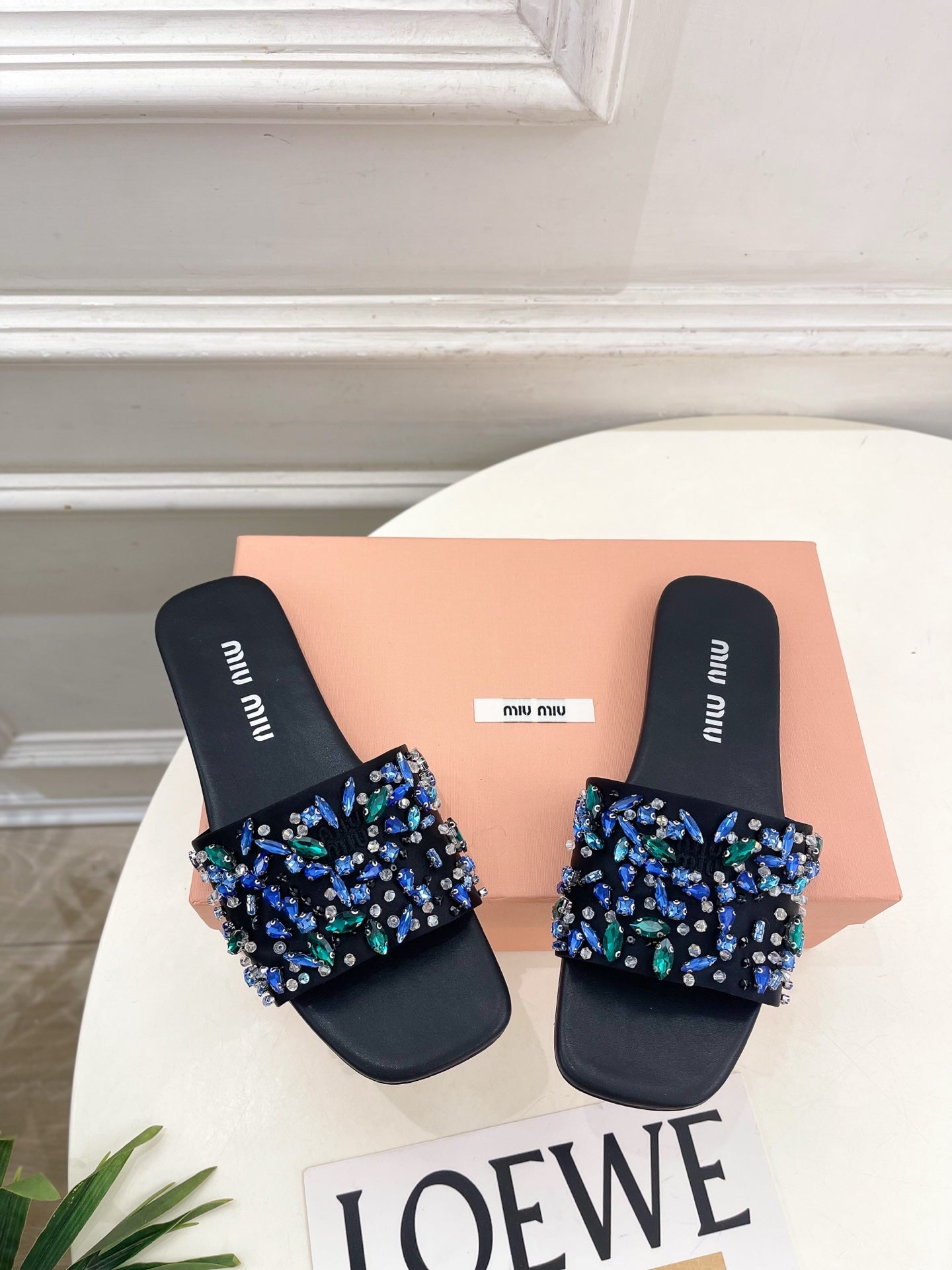 Miu 26s Rhinestone Flat Sandals Black Sheepskin Silk 891869