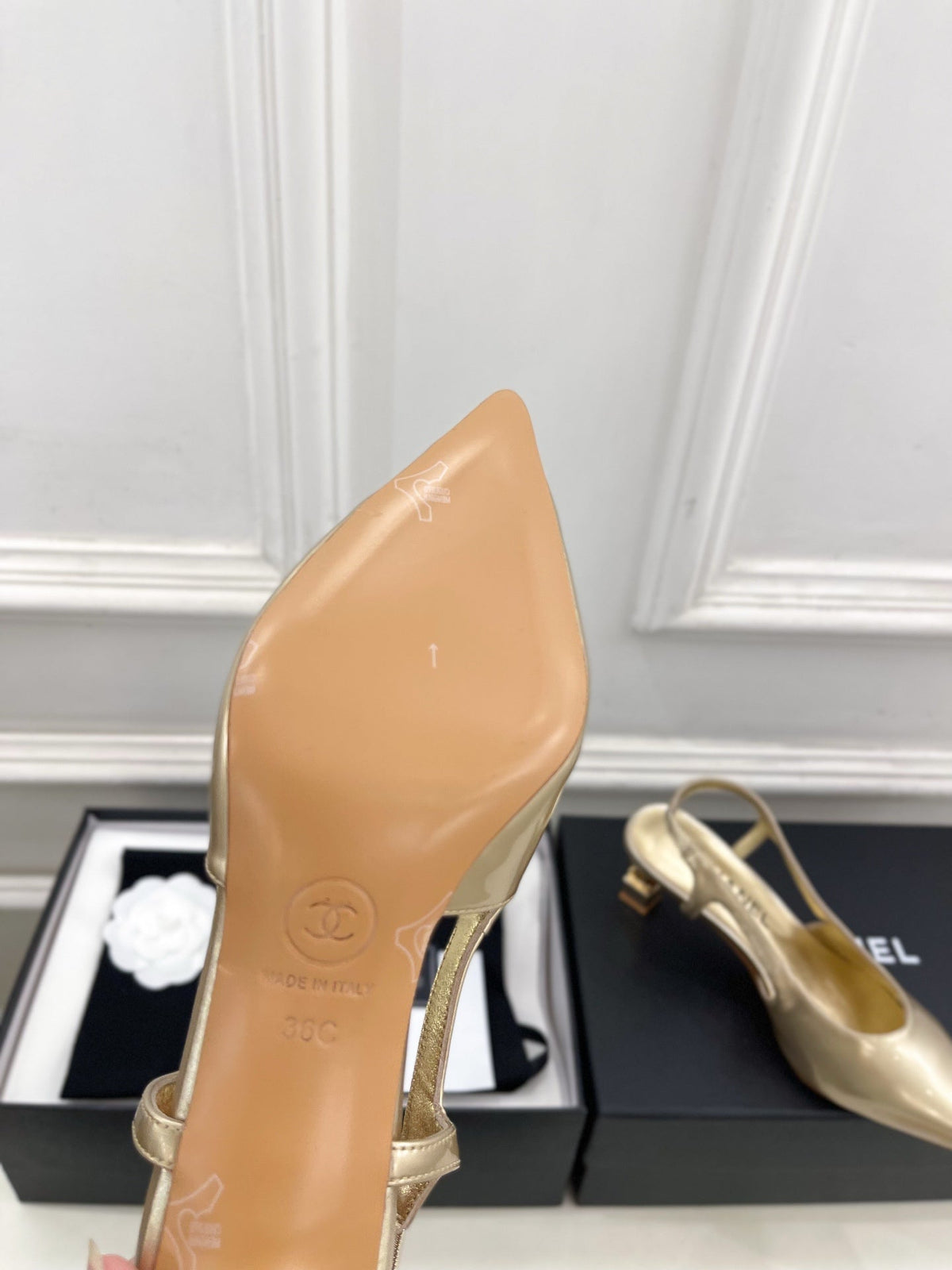 Chanel 26s Pointed Toe High Heels 55 Mm In Metallic Gold Lambskin