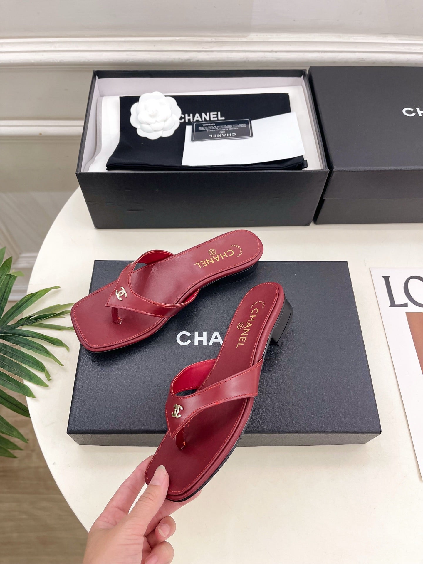 CC 26s Square Toe Thong Sandals Burgundy Leather 946867
