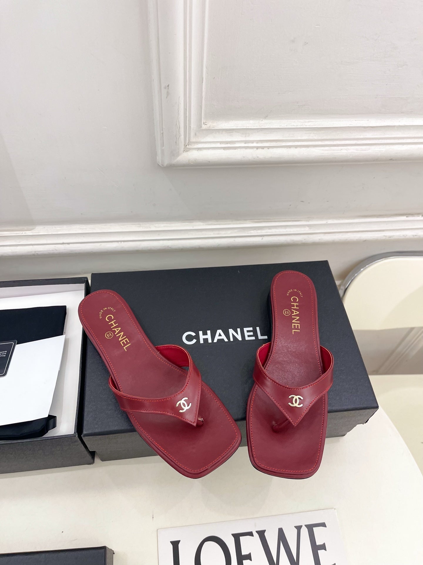 CC 26s Square Toe Thong Sandals Burgundy Leather 946867