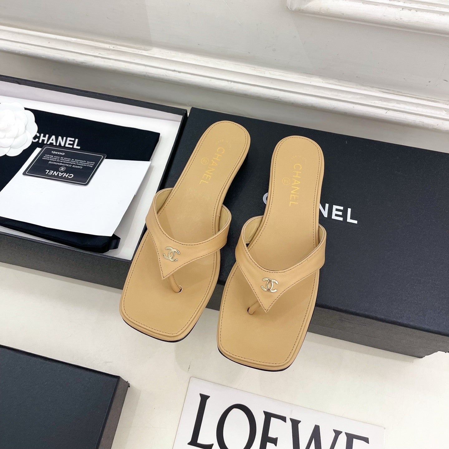 CC 26s Square Toe Thong Sandals Beige Leather 946868