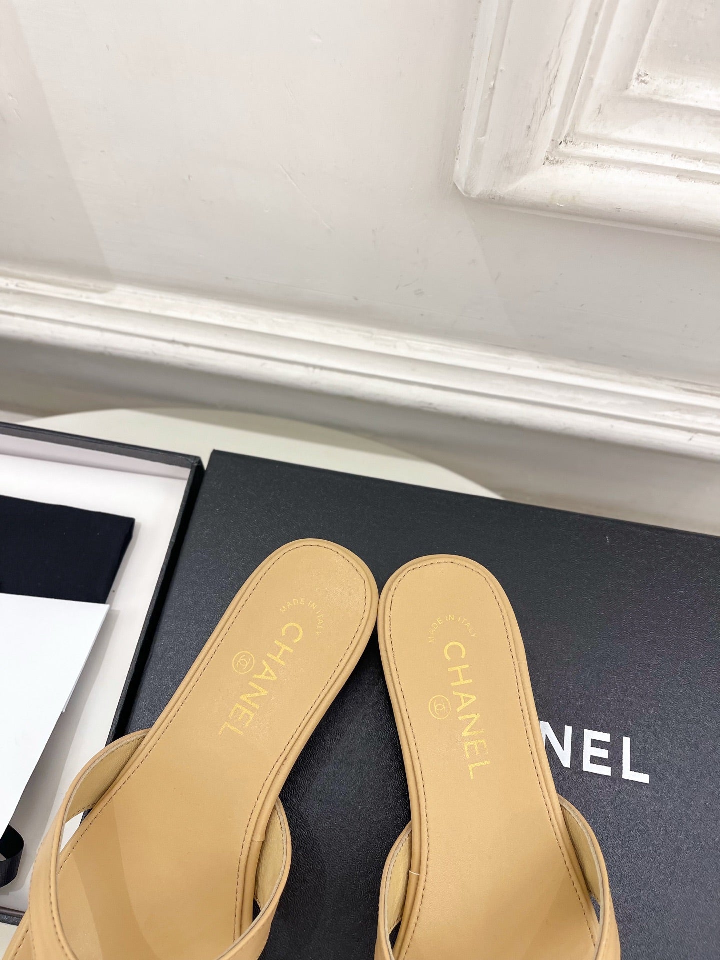 CC 26s Square Toe Thong Sandals Beige Leather 946868
