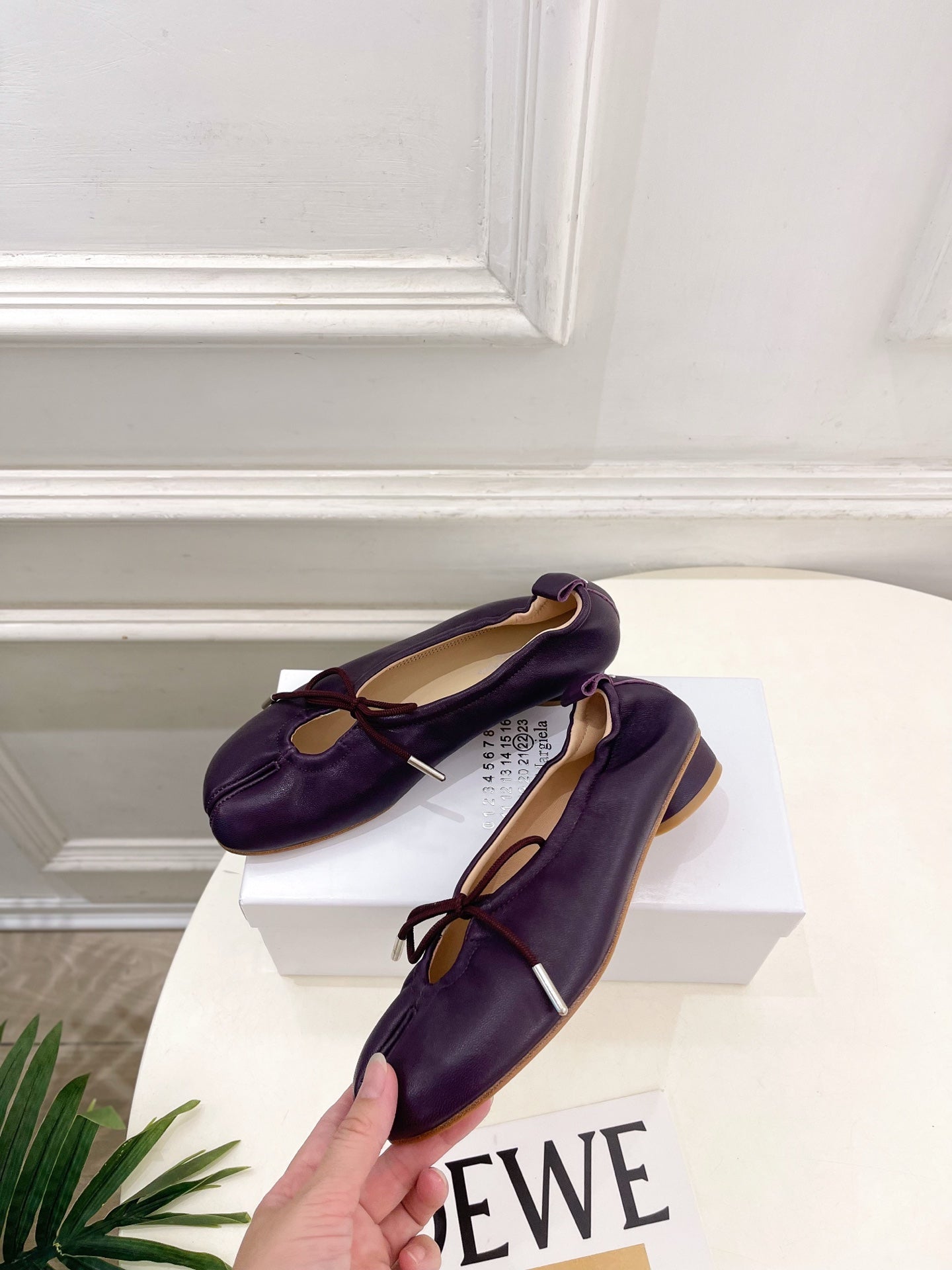 MM6 26s Tabi Ballet Flats Plum Lambskin 947492