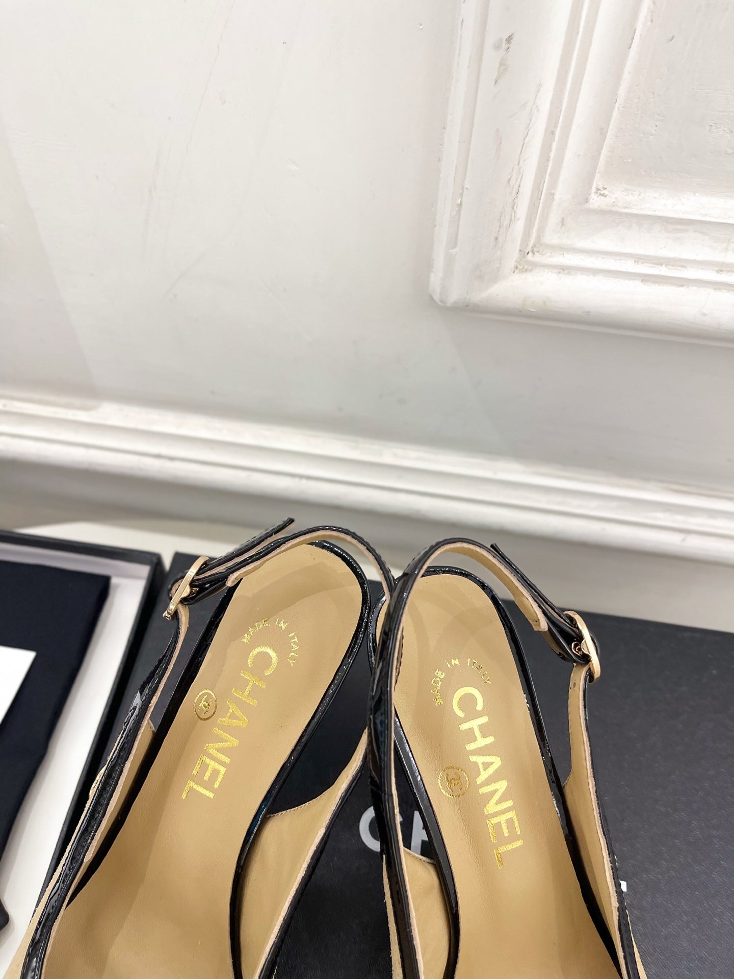 CC 26s Slingbacks Conic Heel 9cm Black Beige Suede Leather 946880