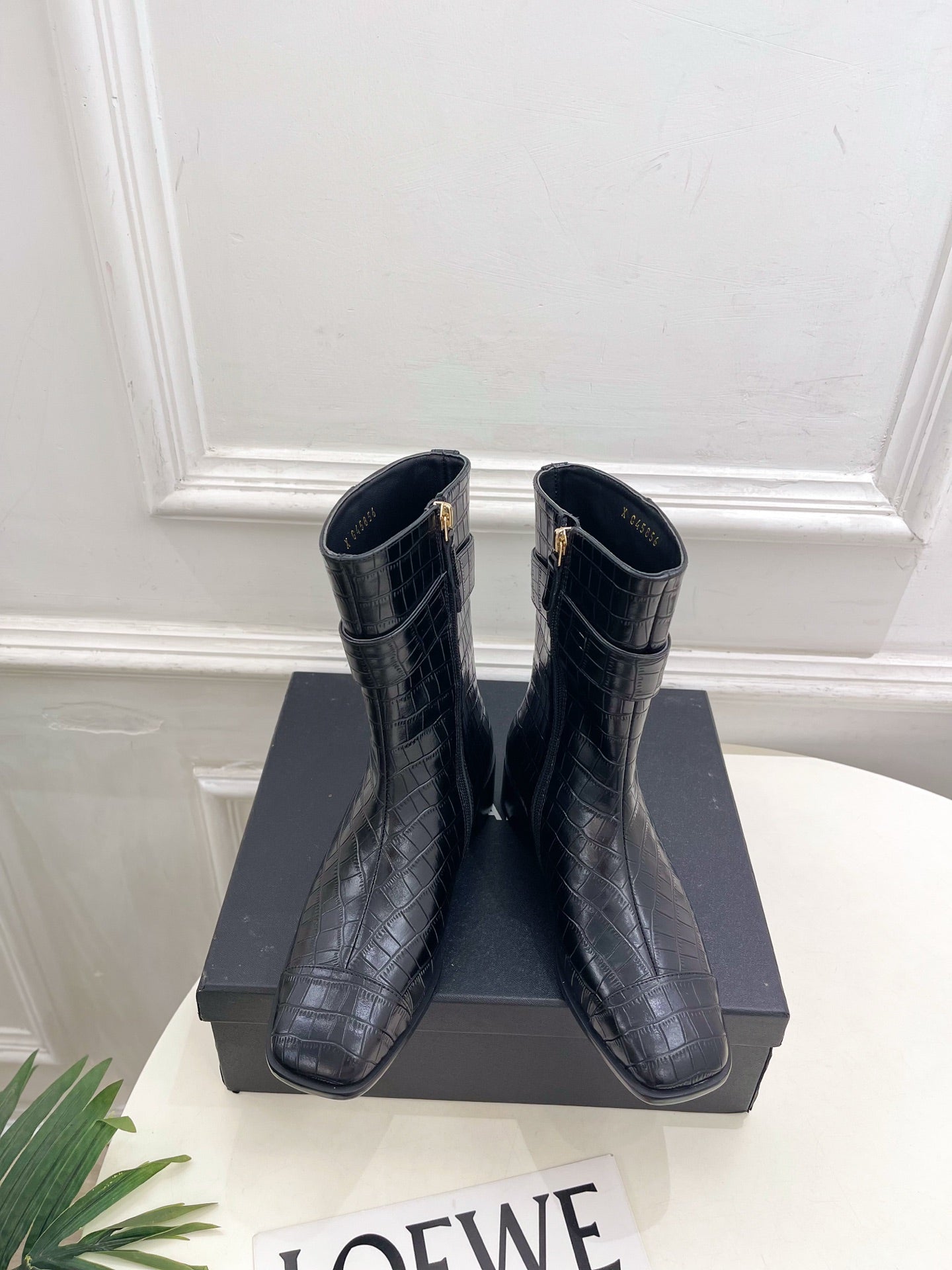 CC 26s Turn-Lock Ankle Boots Black Embossed Croc Leather 946903
