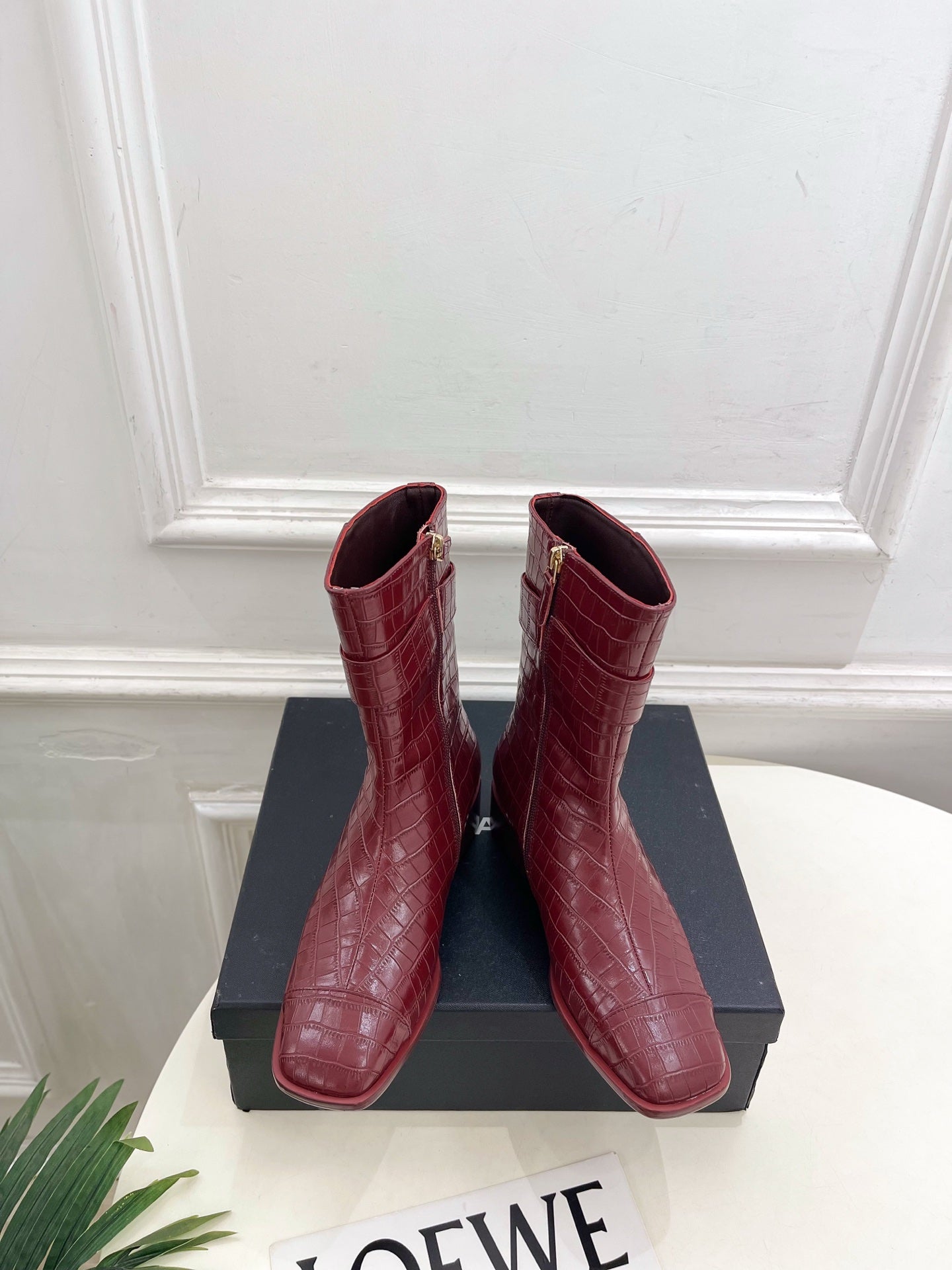CC 26s Turn-Lock Ankle Boots Burugndy Embossed Croc Leather 946904