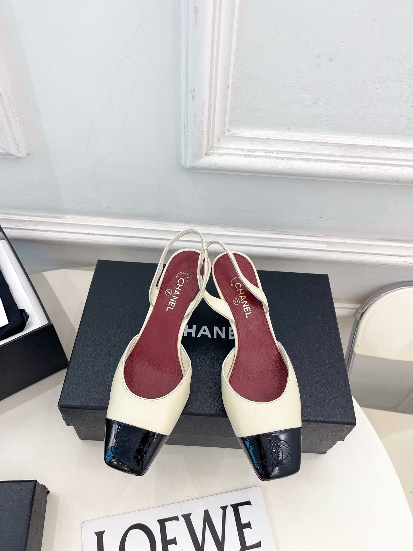 CC 26s Square Toe Slingback 6.5cm Black Cream Leather 946910