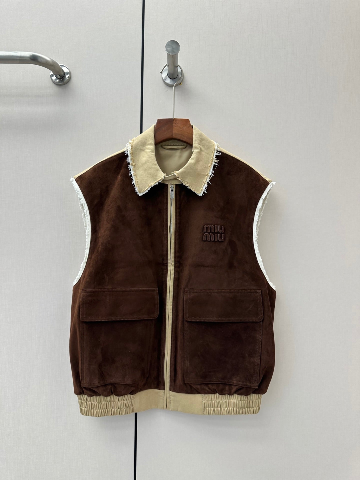 Miu 26s Vest Waxed Suede Leather 420984
