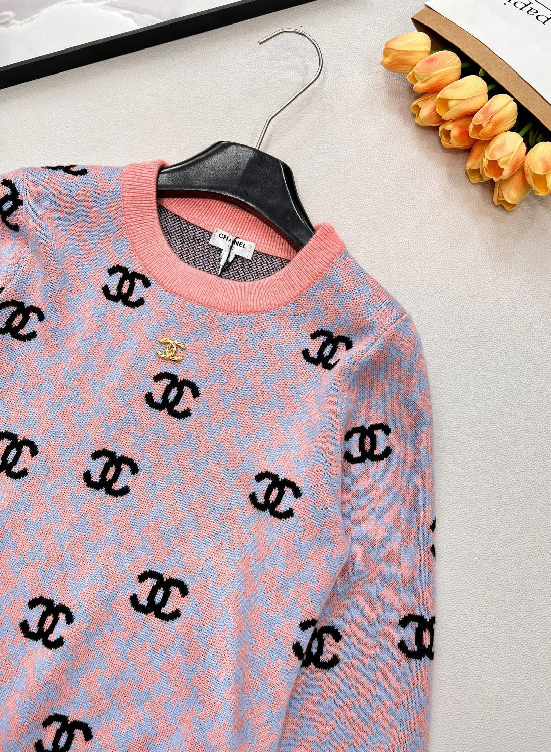 CHANEL 25S SWEATER 393