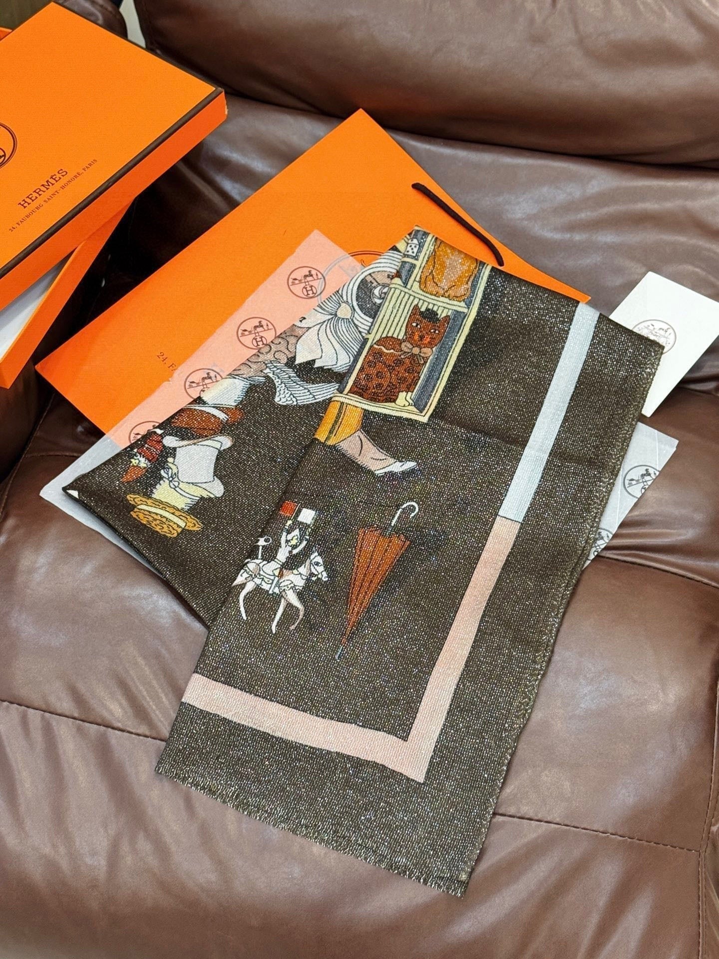 HERMES 25S SCARF 200 IN SILK 856441