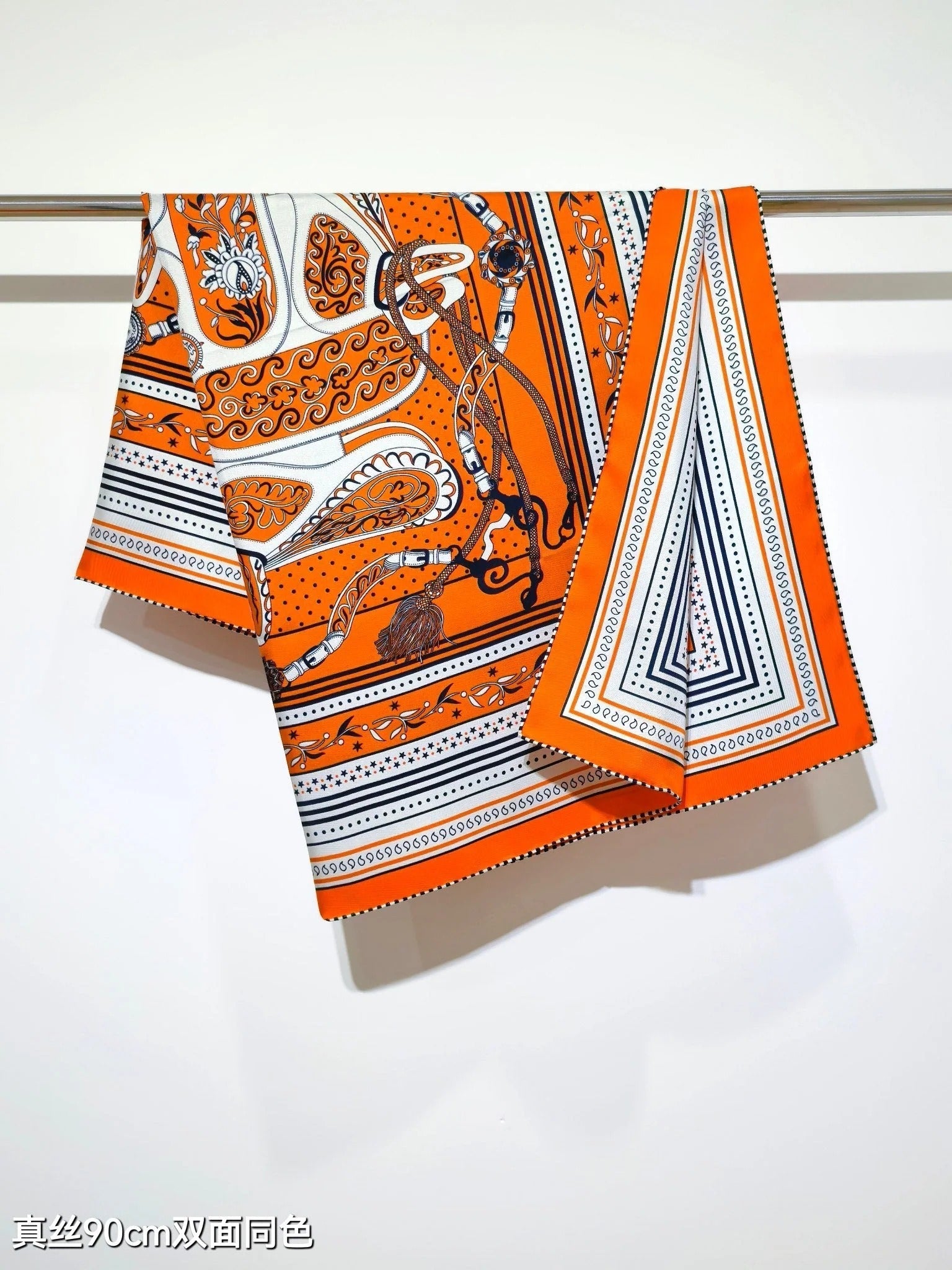 HM 26ss Amazon Scarf 90 Orange White Twill Silk 132412