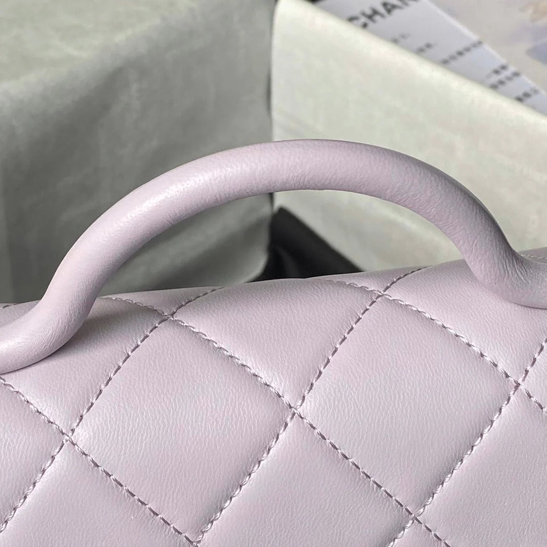 CC  25S FLAP BAG 18 CM IN LIGHT PURPLE LAMBSKIN WITH TOP HANDLE