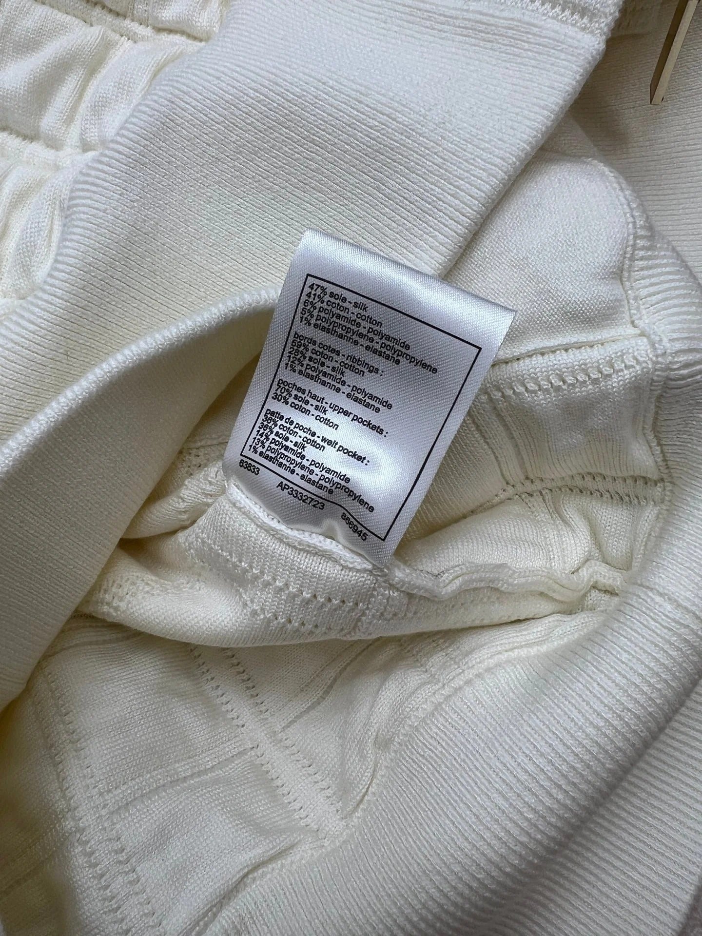 CHANEL 25S QUILTED JACKET 620460