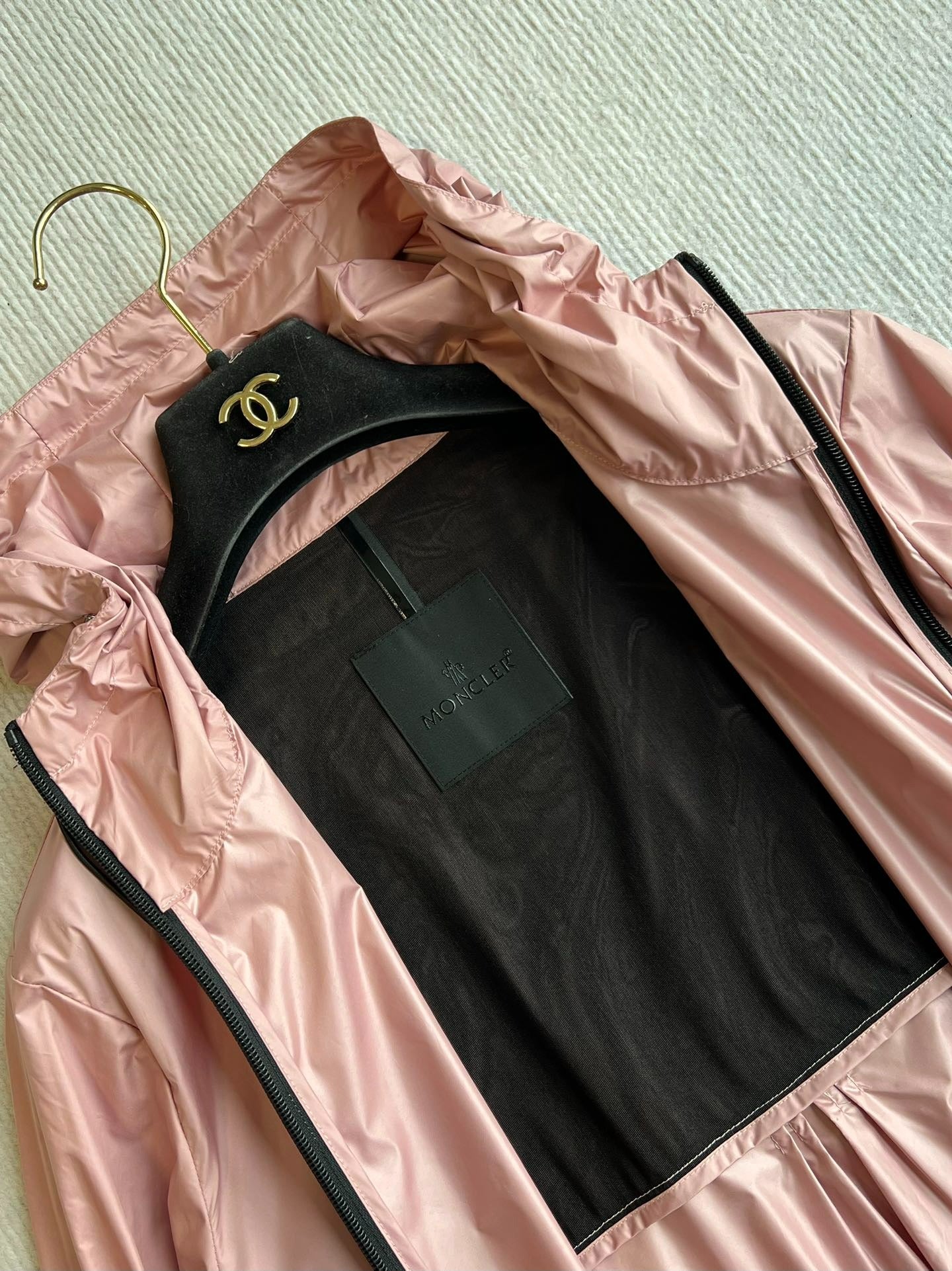 MONCLER UV-PROTECTION WINDBREAKER JACKET 269693