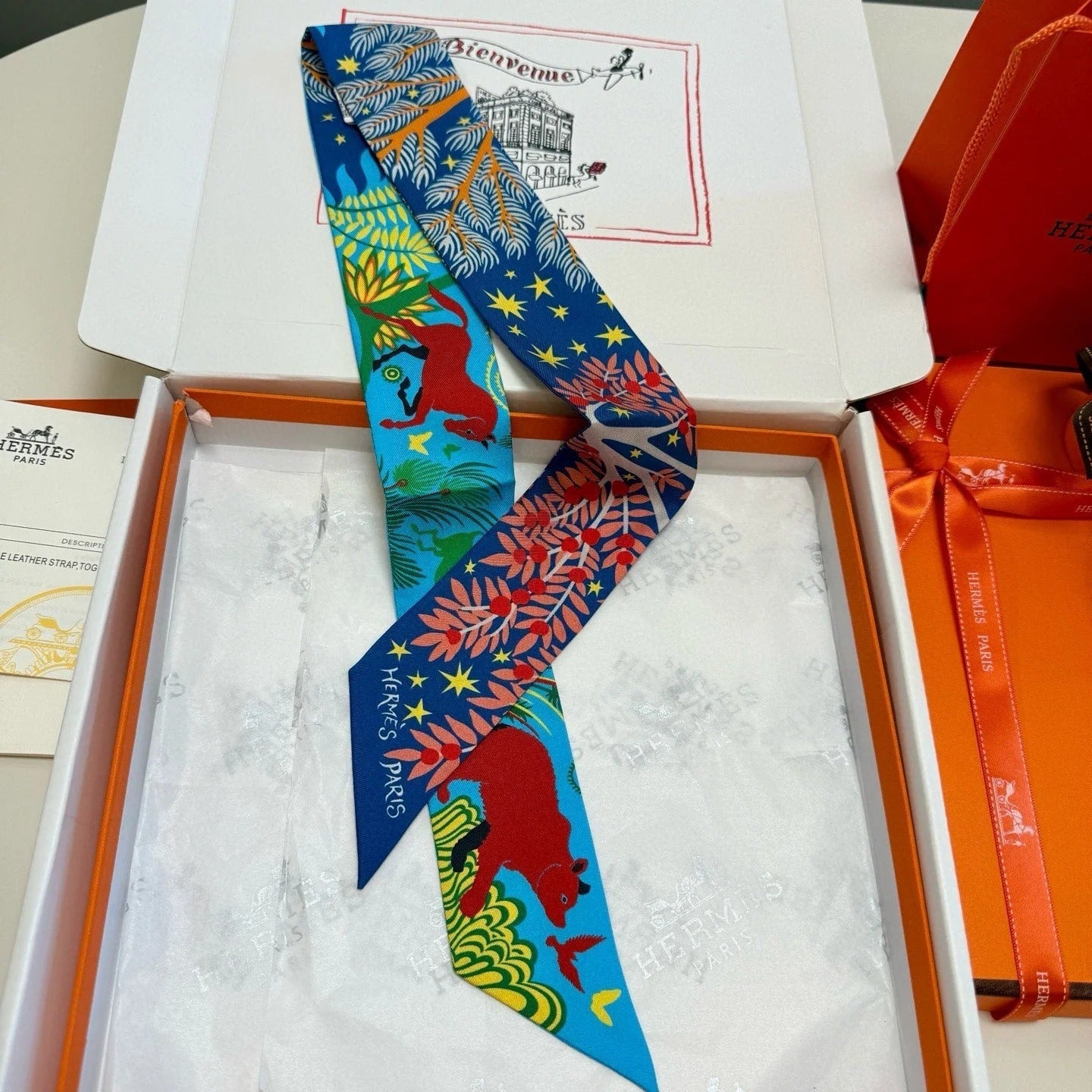 HERMES 25S SILK NECKERCHIEF 86 IN SILK 714353
