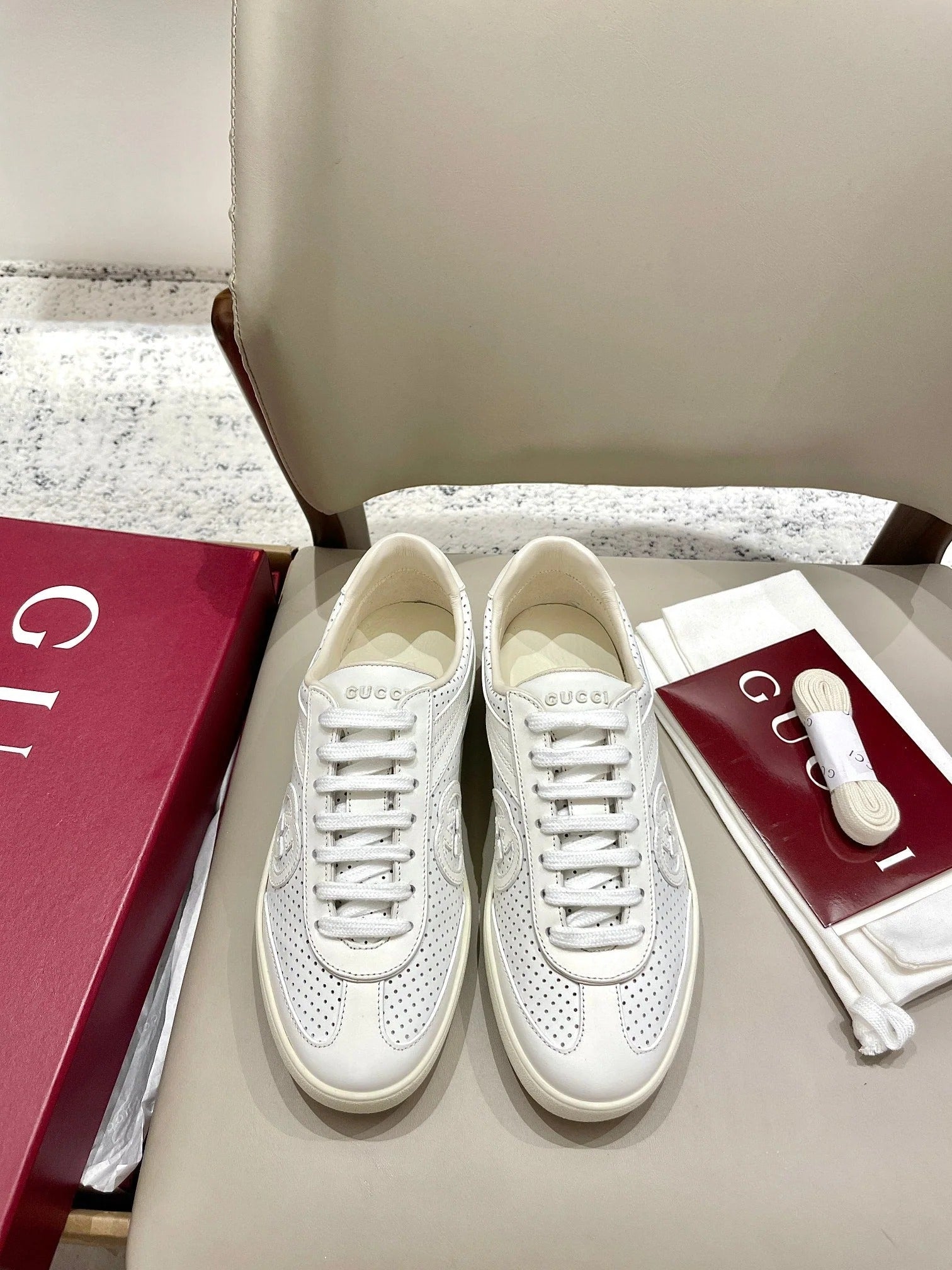 GG 26 Sneaker Ivory Sheepskin 632816