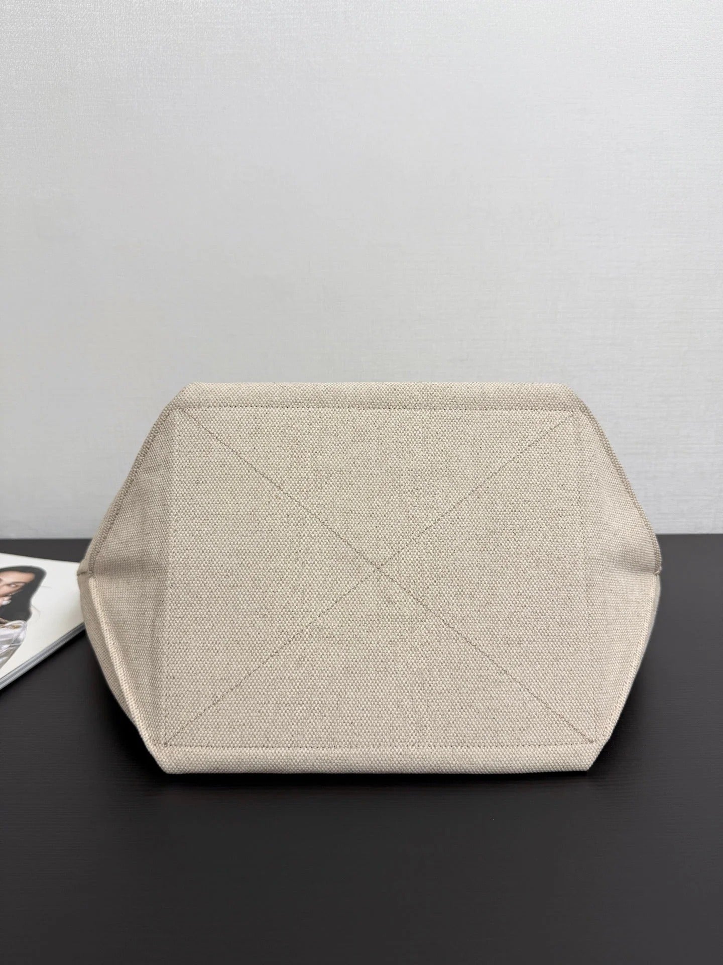CC 2026 Coco Beach Beach Tote Bag 46cm Off-white mix Black Canvas Leather