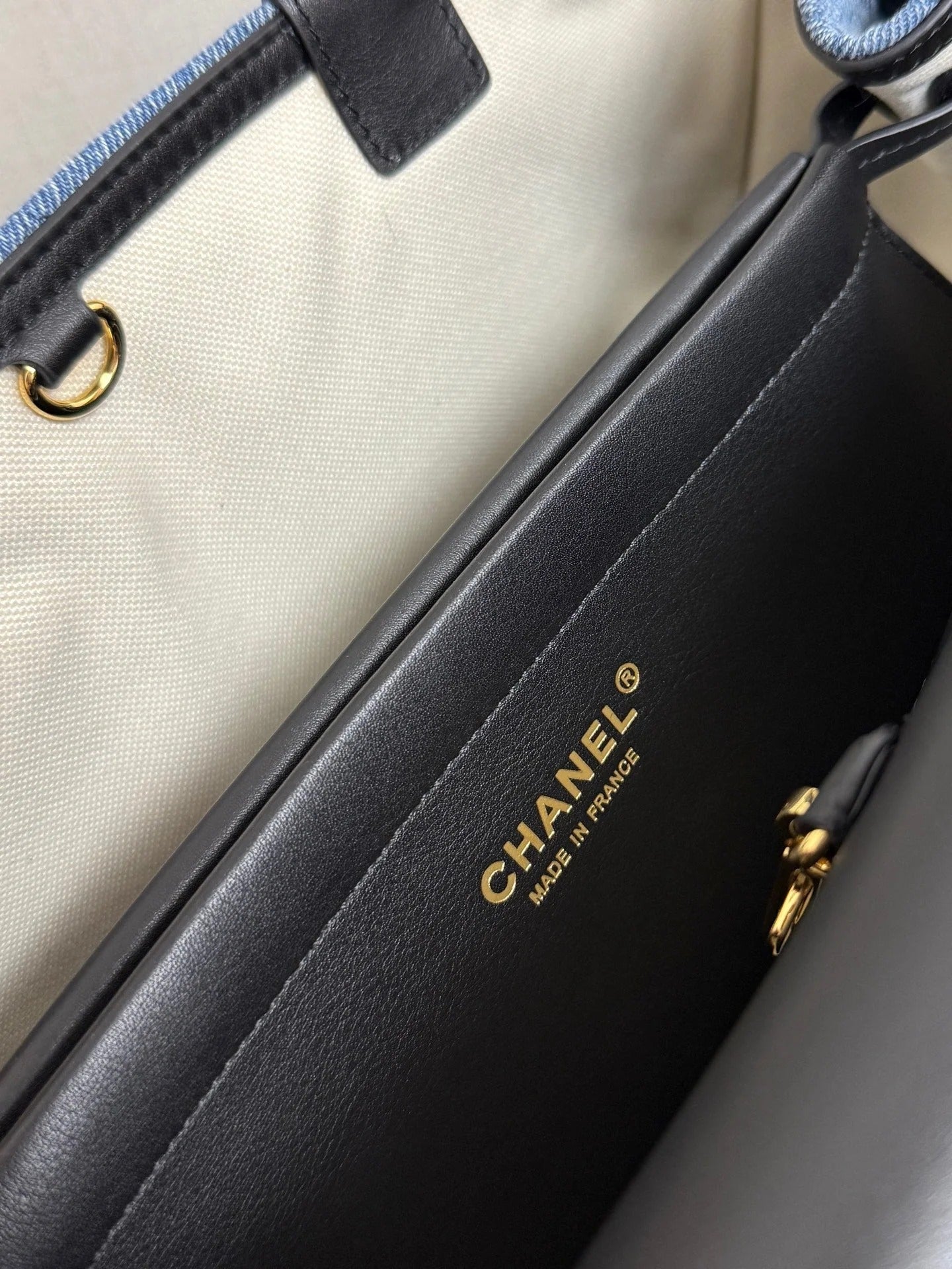 CC 2026 Shopping Bag 31cm Blue Black Denim Calfskin