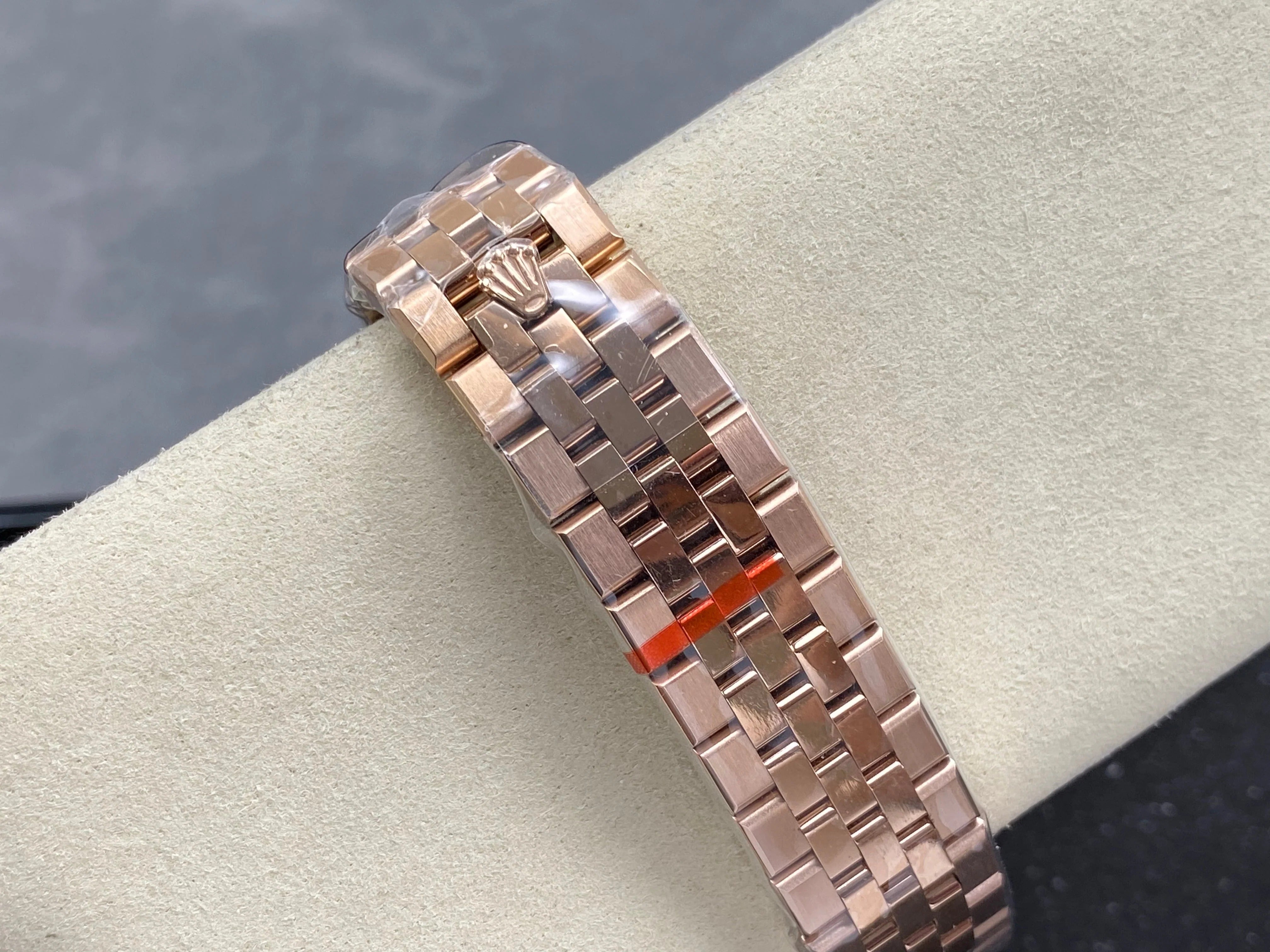 Rolex Land-Dweller Pink Gold White Dial