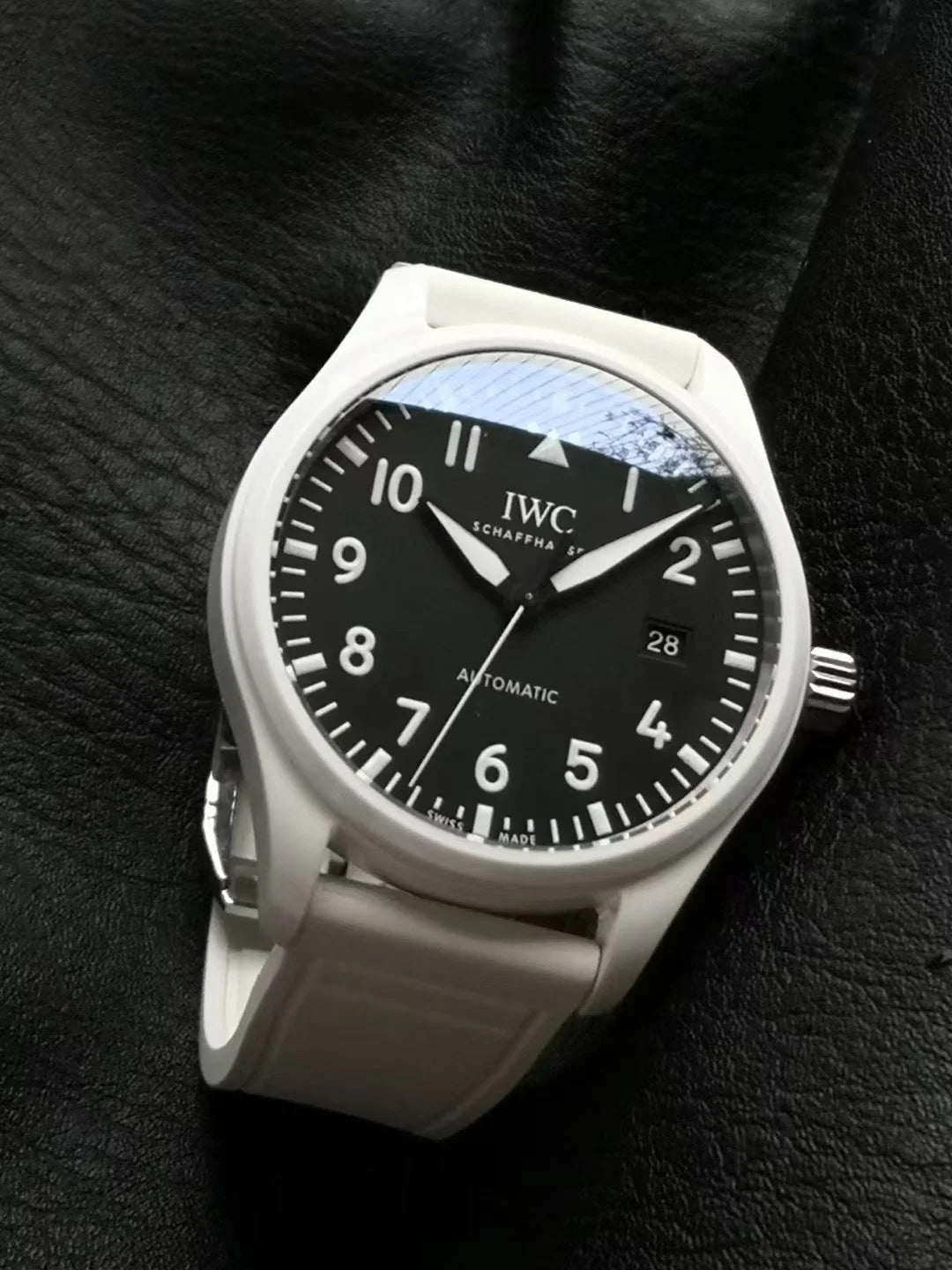 IWC Pilot 41mm Black Dial White Steel Case Rubber Strap