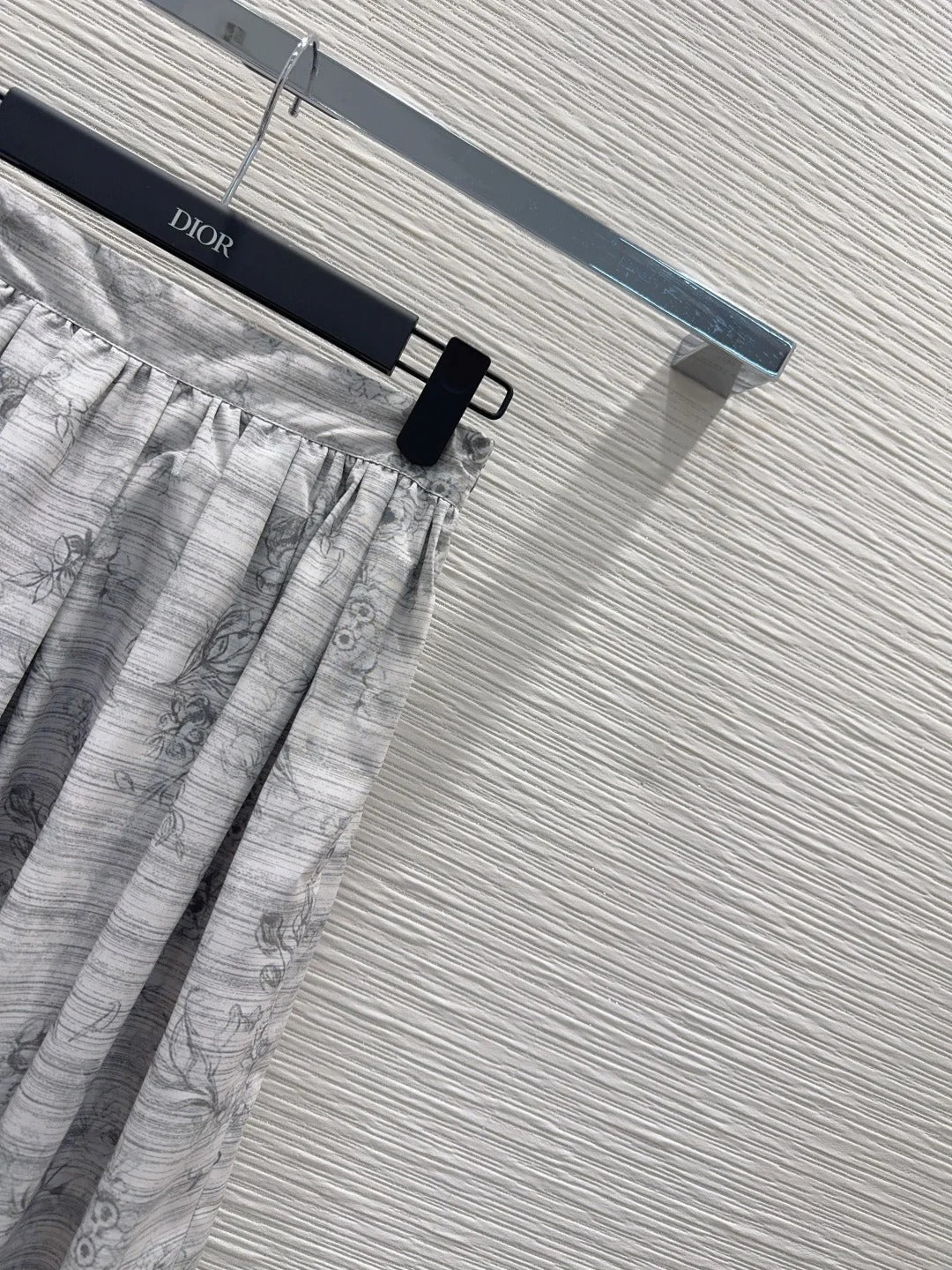 Dior 2026 Printed Pleated Skirt White Gray Polyester