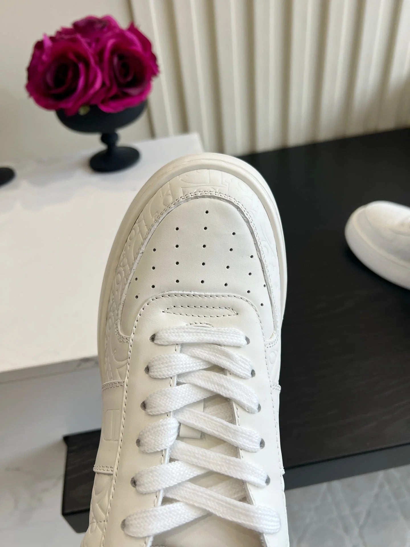 Dior 2026 Star Sneakers Cowhide 977533
