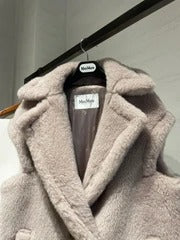 MAX MARA 25S SLEEVELESS TEDDY VEST 99550