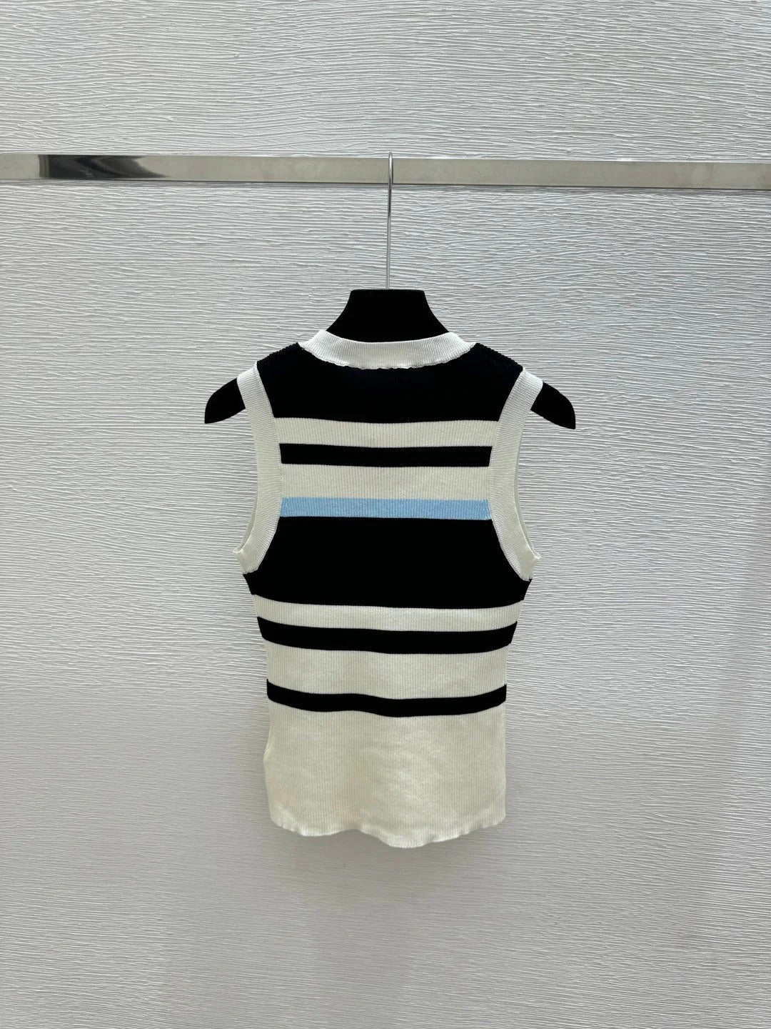Miumiu 2026 Vest Black and White Wool 516747