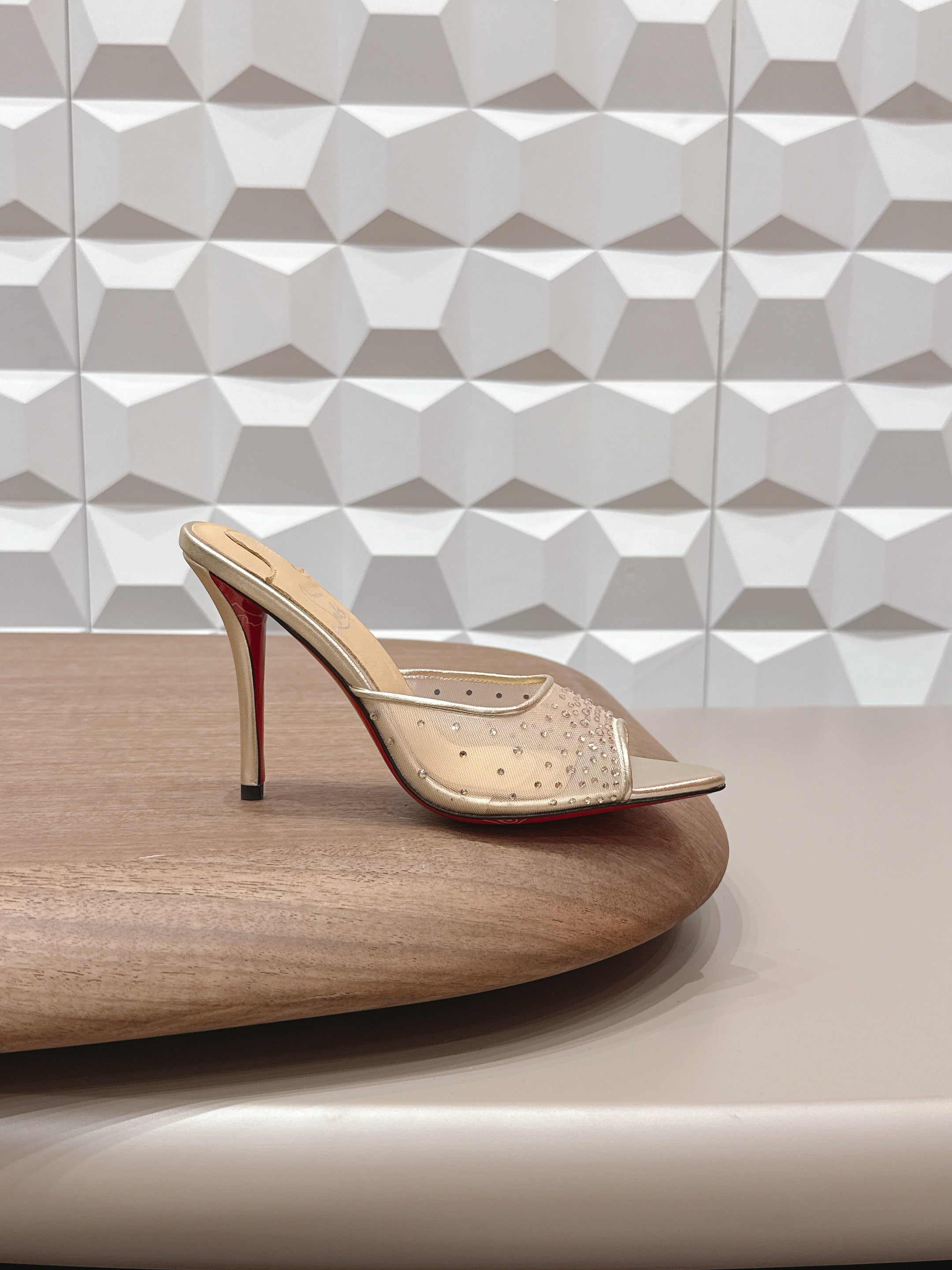 CL 2026 Crystal Embellished Pointed Toe Sandal 100mm Beige Mesh Leather 613628