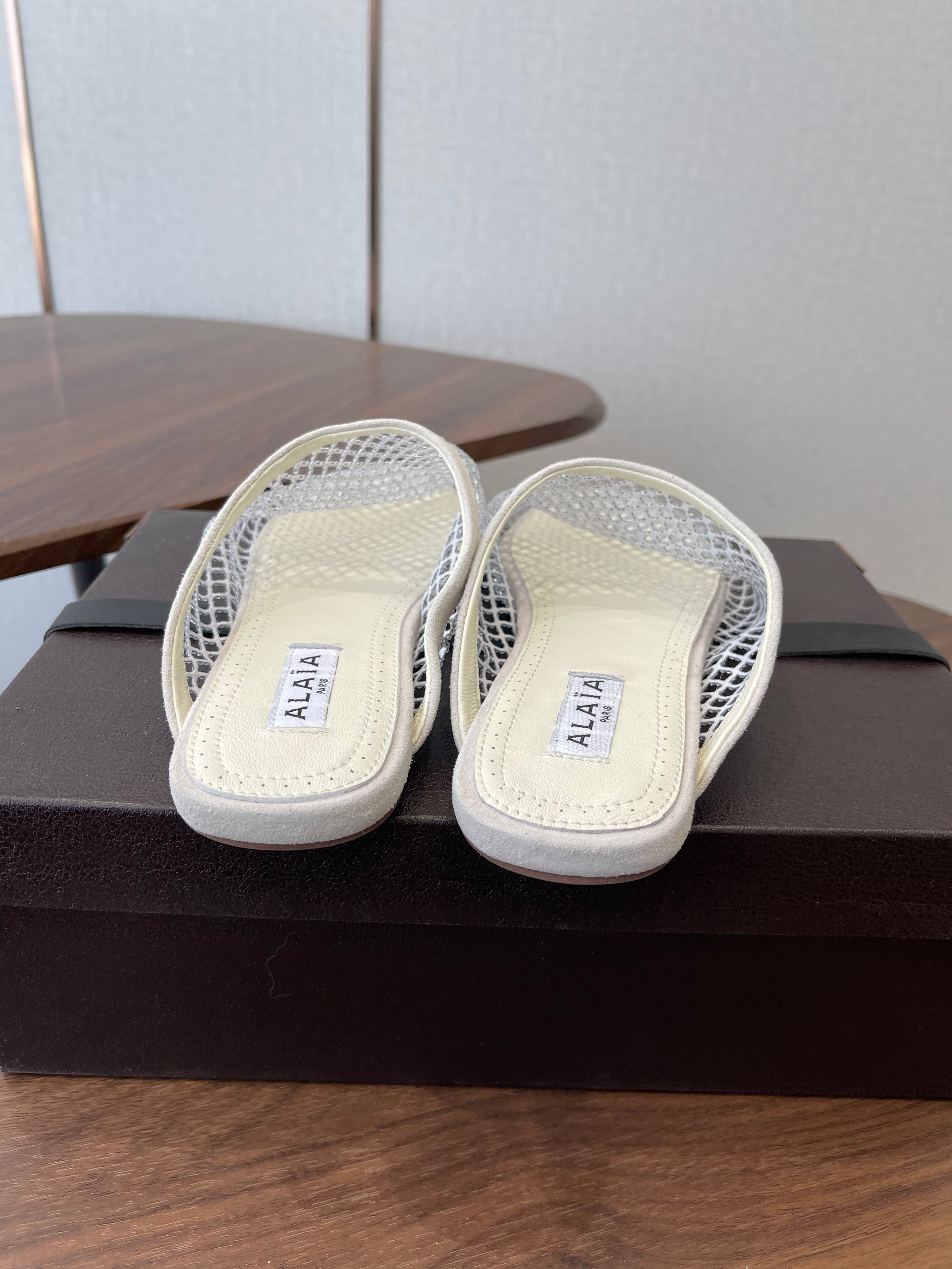 Alaia 26 Half-Slippers Ivory Mesh Rhinestones 624904