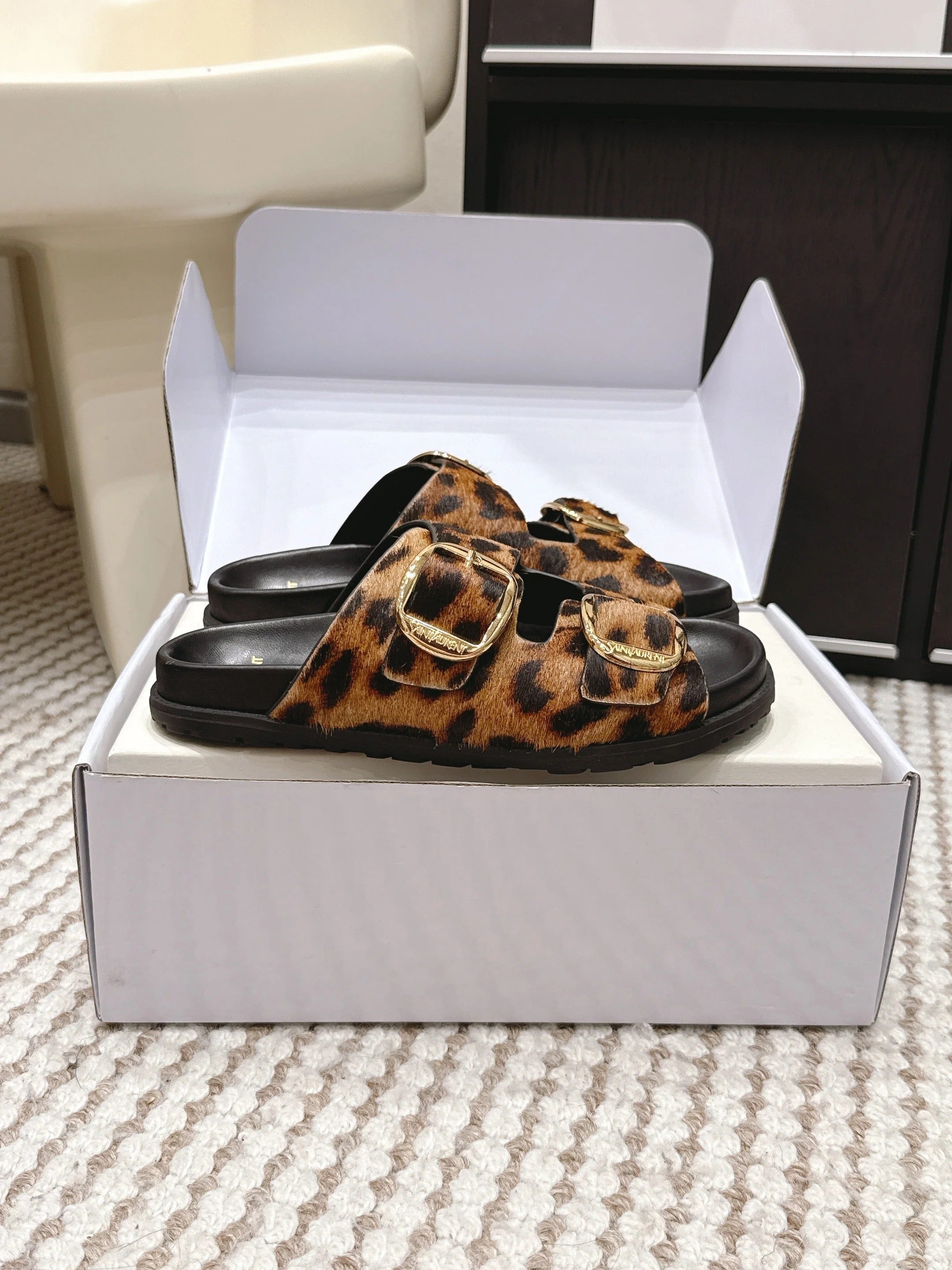 YSL 26ss Platform Slippers Black Leopard Print Leather Gold Buckle 663211