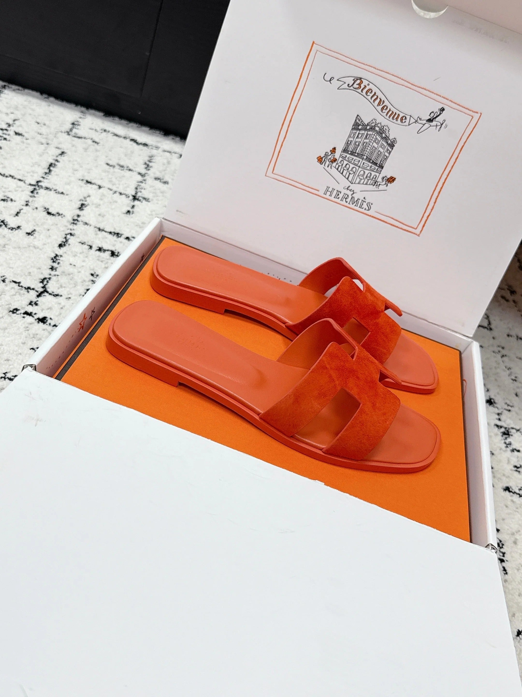 HM 26ss Oran Sandals Orange Suede Cowhide 617191