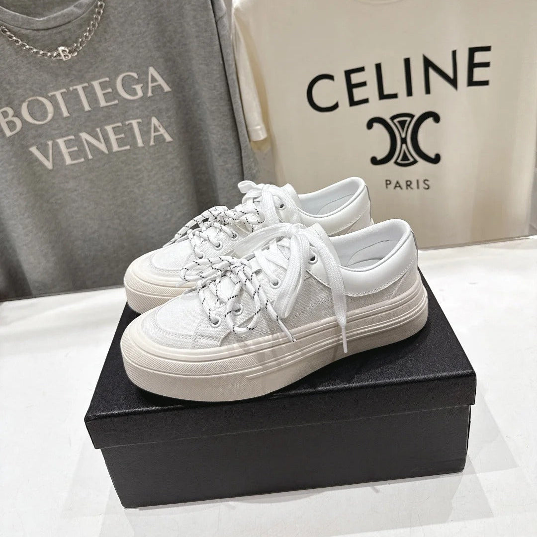 Chanel 2026 Sneaker Fabric 852668