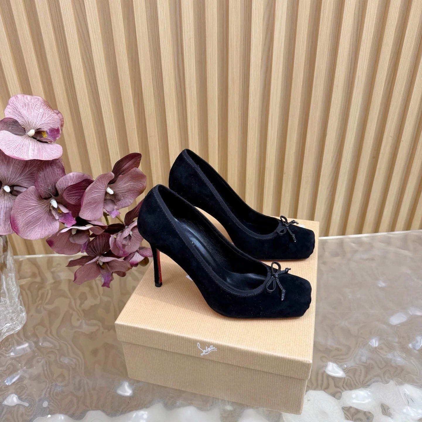 Christian Louboutin 2026 Cassia Nodo 100mm Pumps Crepe-Satin 776028