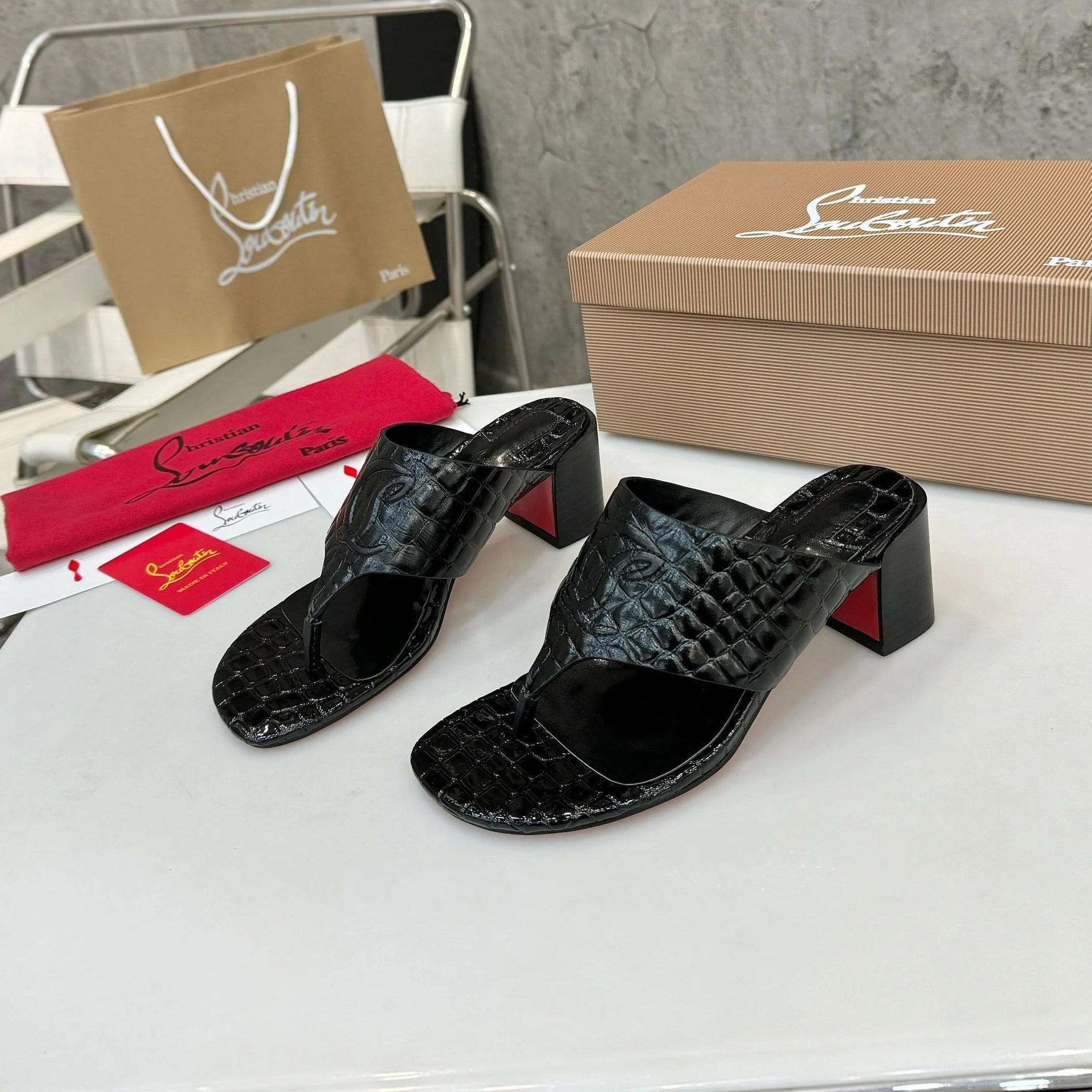 Christian Louboutin 2026 Tongamule Sandals 70mm Croc-Embossed Leather 780399
