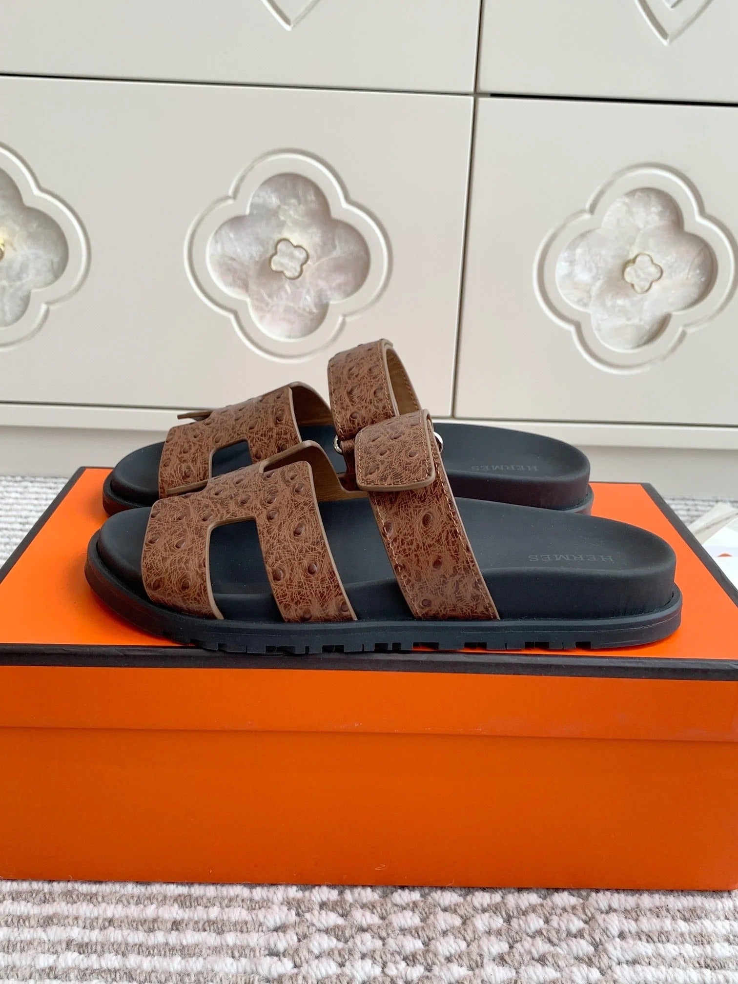 Hermes 2026 Chypre Sandal Ostrich Embossed Leather 982168