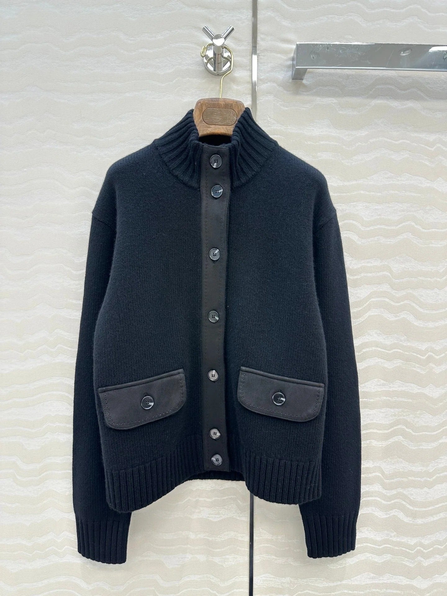 LP CARDIGAN STYLE 207