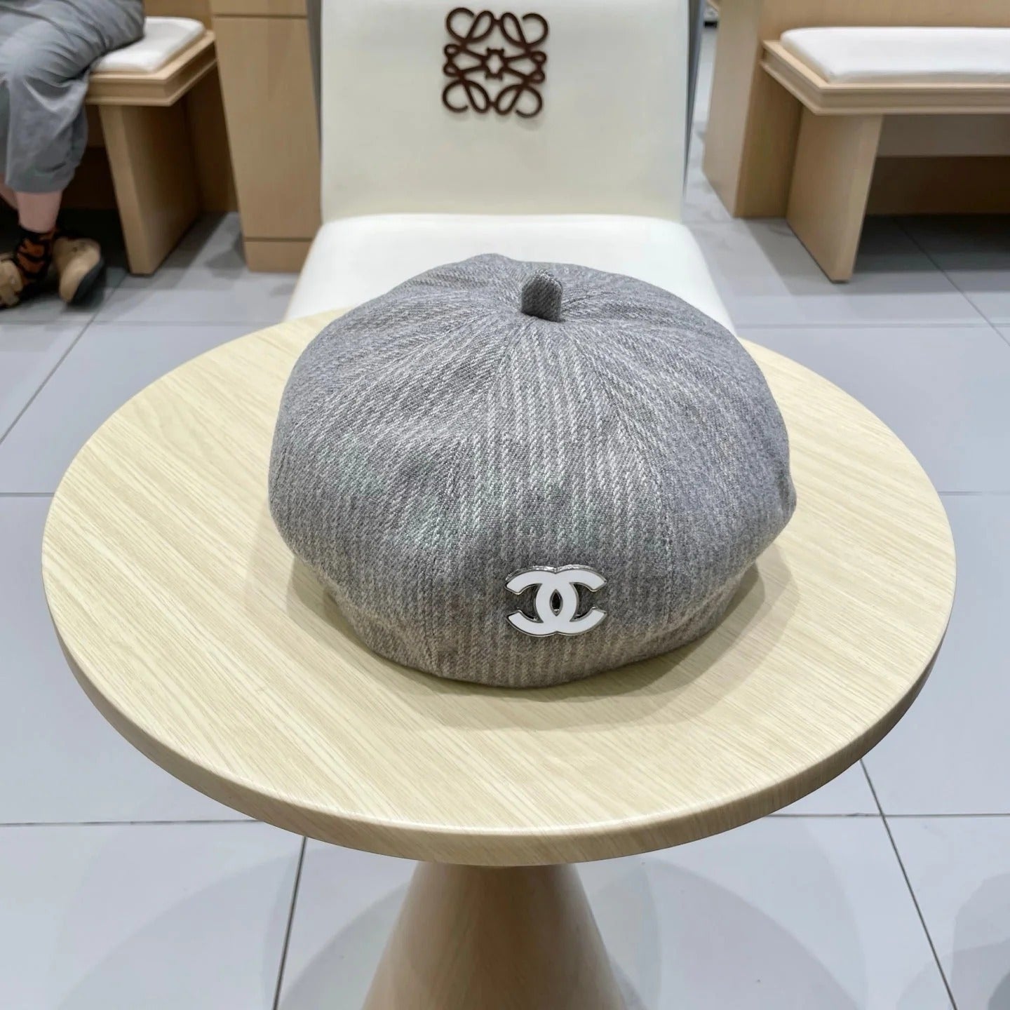 BERET HAT MOUSE GRAY WITH LOGO 672664