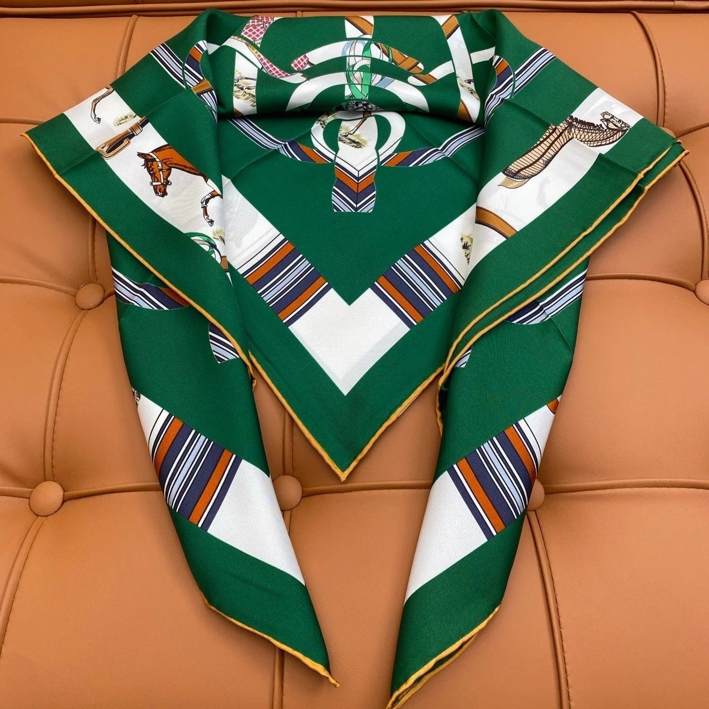 HERMES 25S SCARF 90 IN SILK 718484