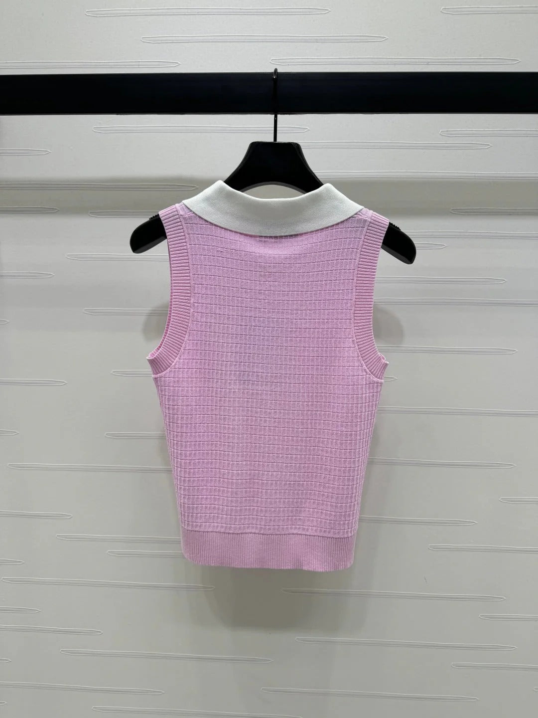 CHANEL 25S DOUBLE C LOGO KNIT COLLAR VEST 264071