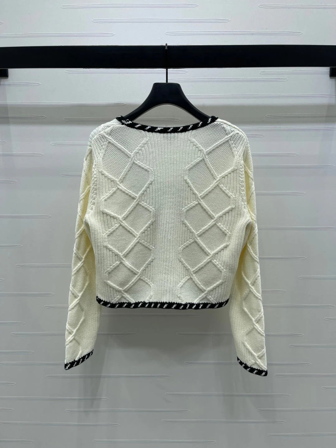 CHANEL 25S CARDIGAN STYLE 198