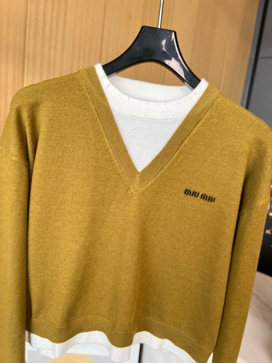 MIUMIU KNIT SWEATER