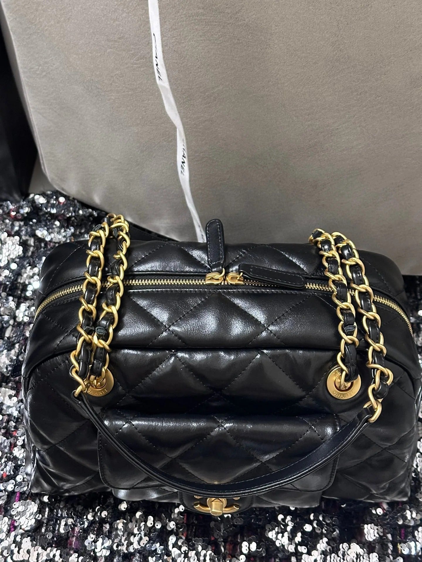 BOWLING BAG 33 IN BLACK SOFT LAMBSKIN GOLD HARDWARE