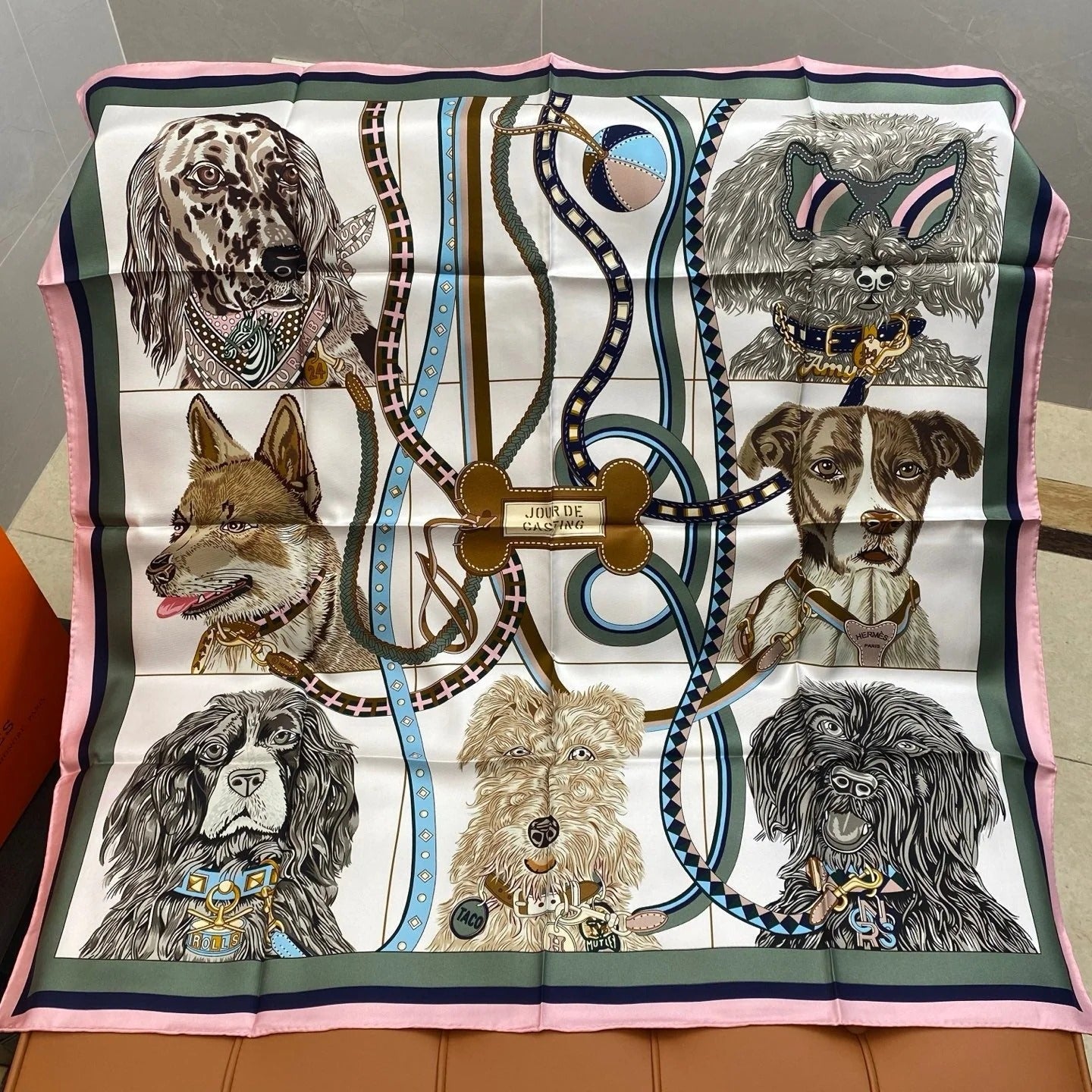 HERMES 25S SCARF 90 IN SILK 703715